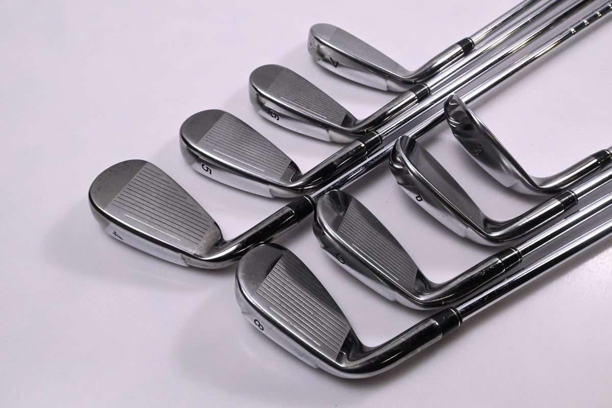 Taylormade Burner Irons / 4-PW+SW / Regular Flex Taylormade 85 Shafts