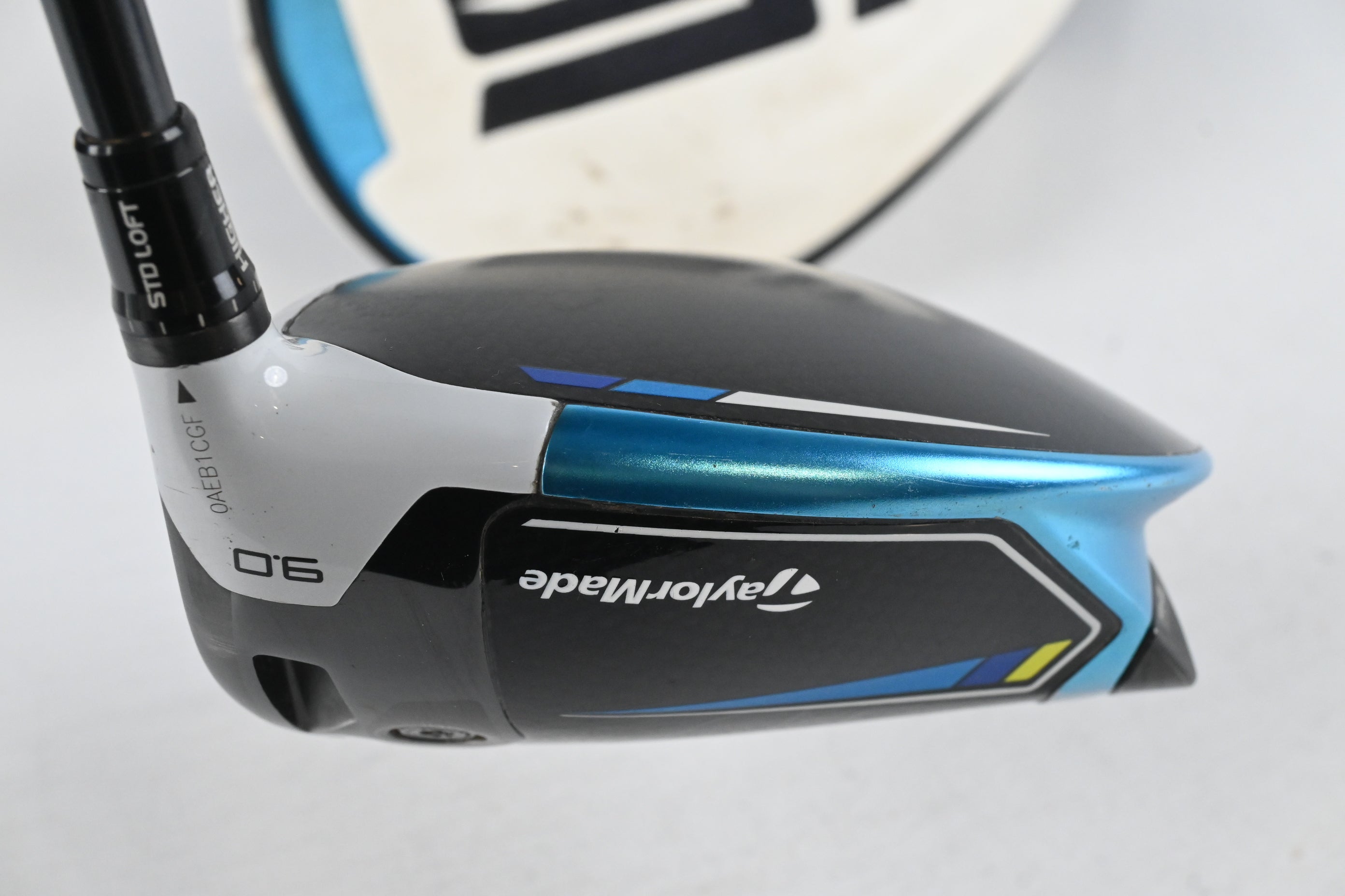 Taylormade SIM2 Max Driver / 9 degree / Regular Flex Diamana T+ 60 Shaft