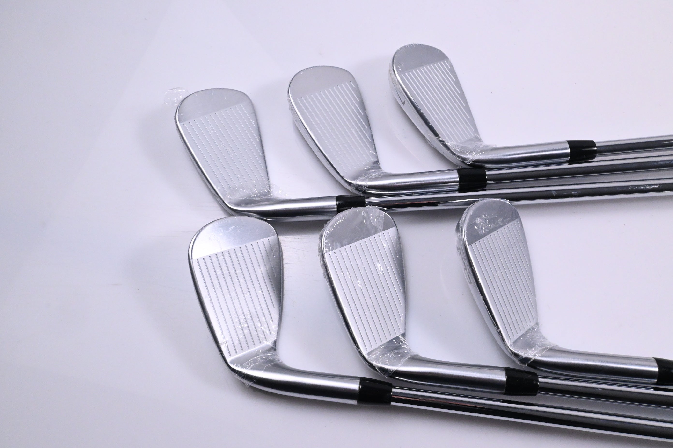Titleist T100 2023 Irons / 5-PW / Stiff Flex Dynamic Gold S200 Shafts