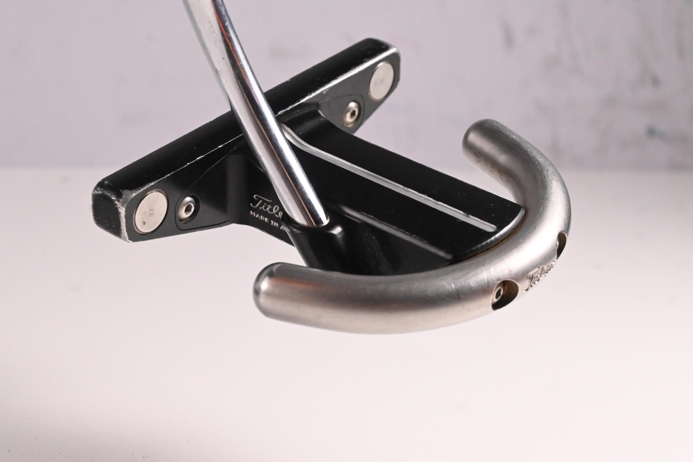 Scotty Cameron Futura Putter / 34 Inch
