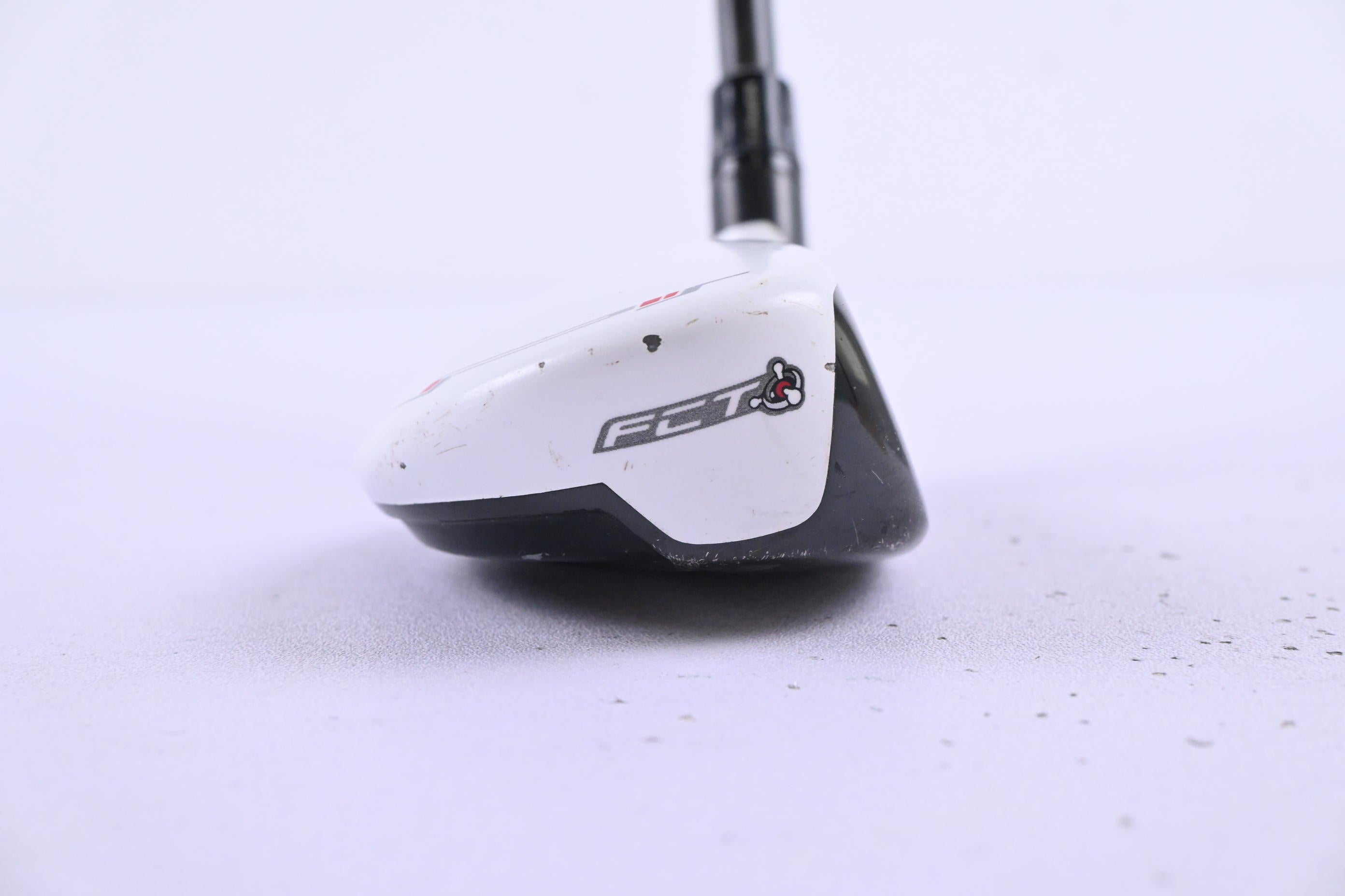 Taylormade Rescue 11 #3 Hybrid / 18 Degree / Regular Flex Aldila RIP 65 Shaft