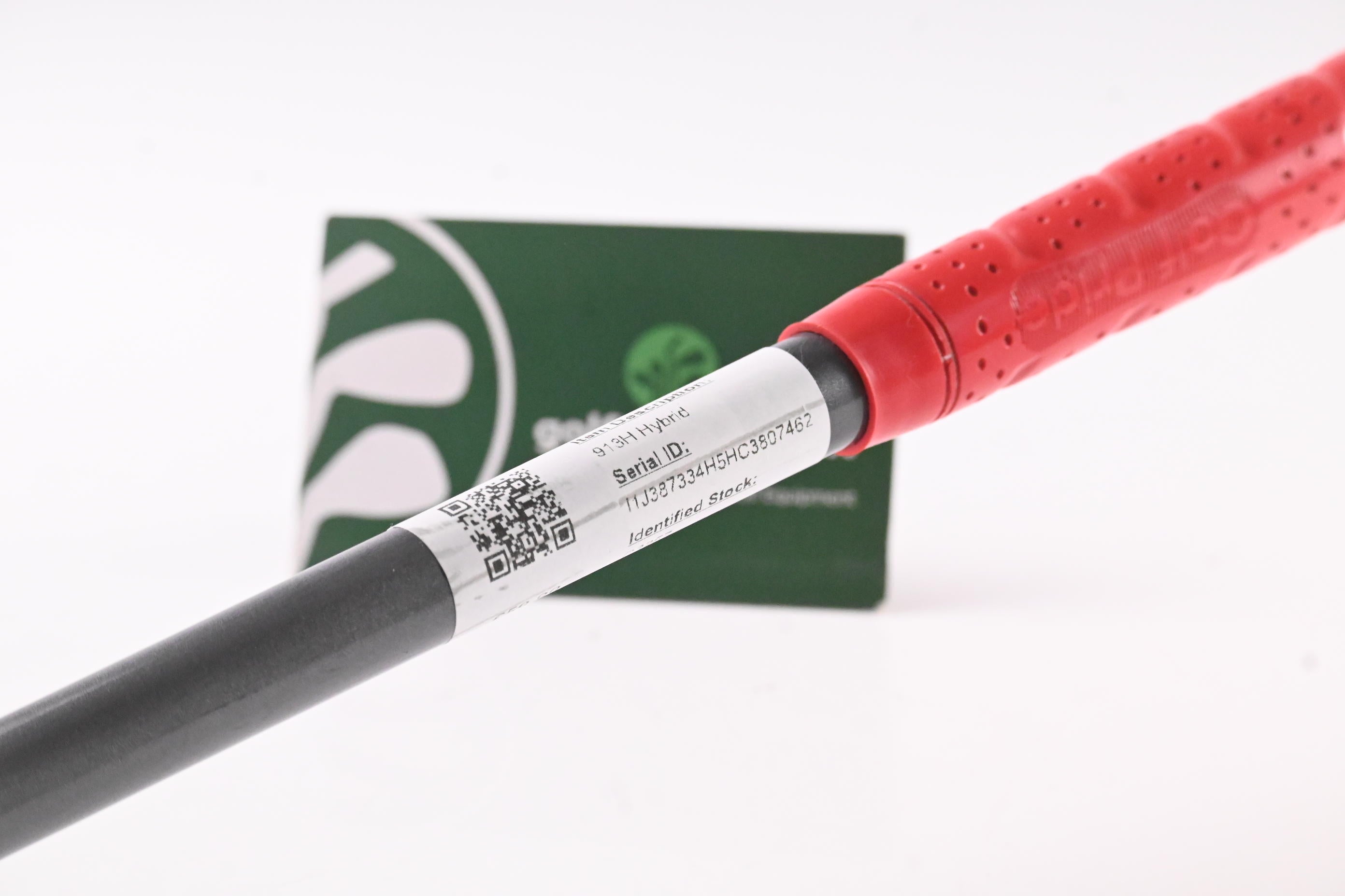 Titleist 913H #3 Hybrid / 19 Degree / Stiff Flex Aldila RIP Phenom 80 Shaft