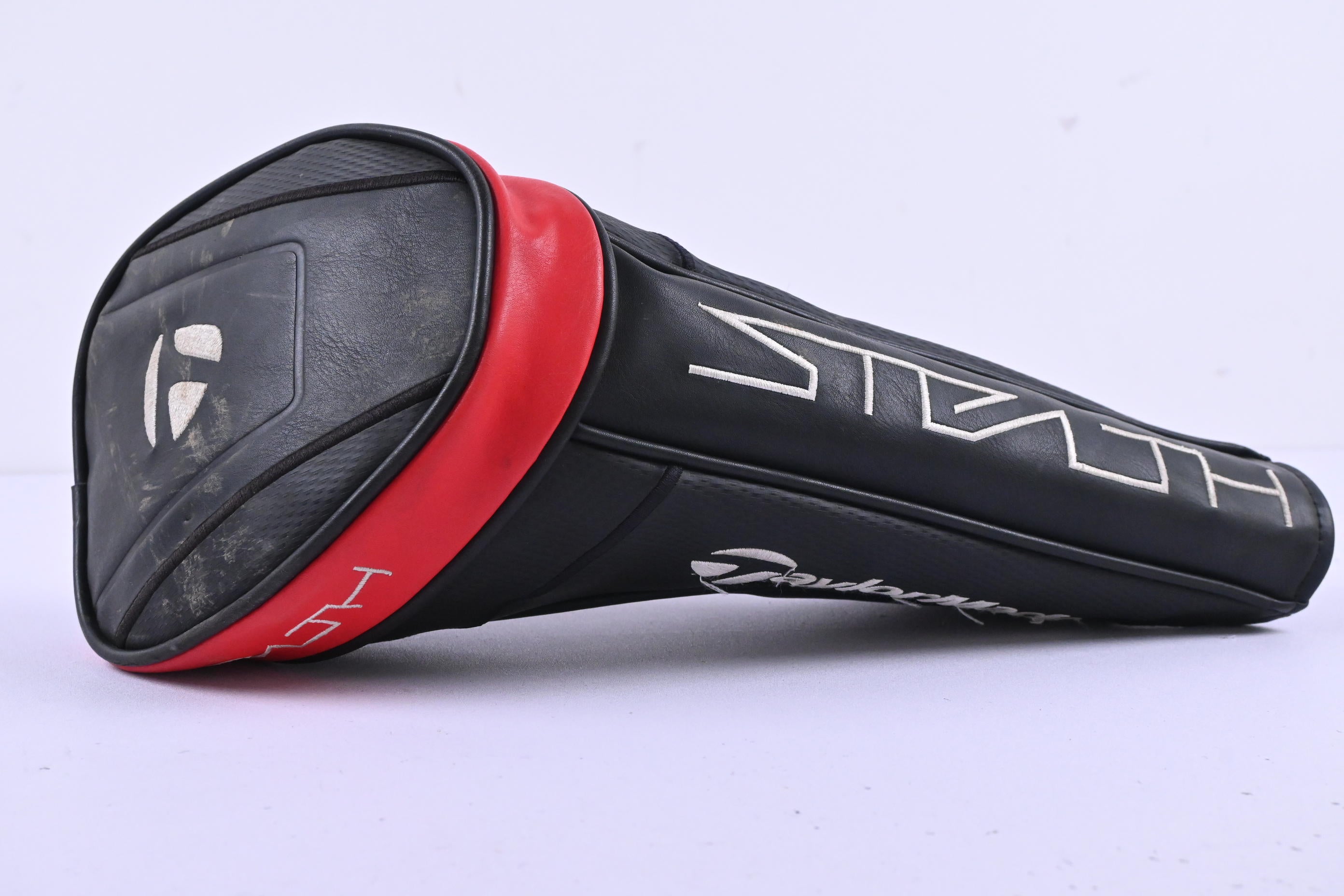 Taylormade Stealth Plus Driver / 10.5 Degree / Regular Flex Hzrdus Smoke Red RDX