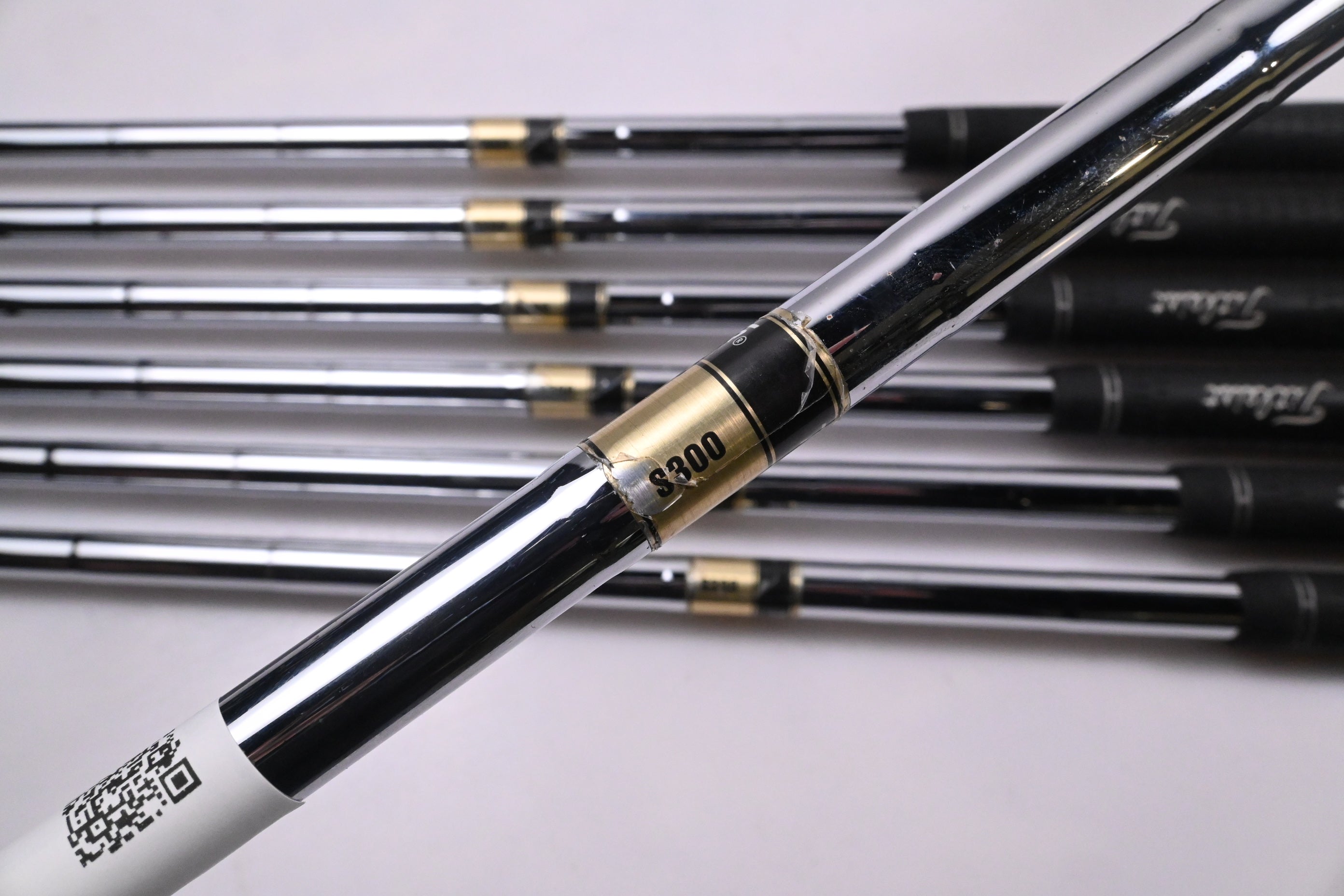 Titleist AP2 710 Irons / 4-PW / Stiff Flex Dynamic Gold S300 Shafts