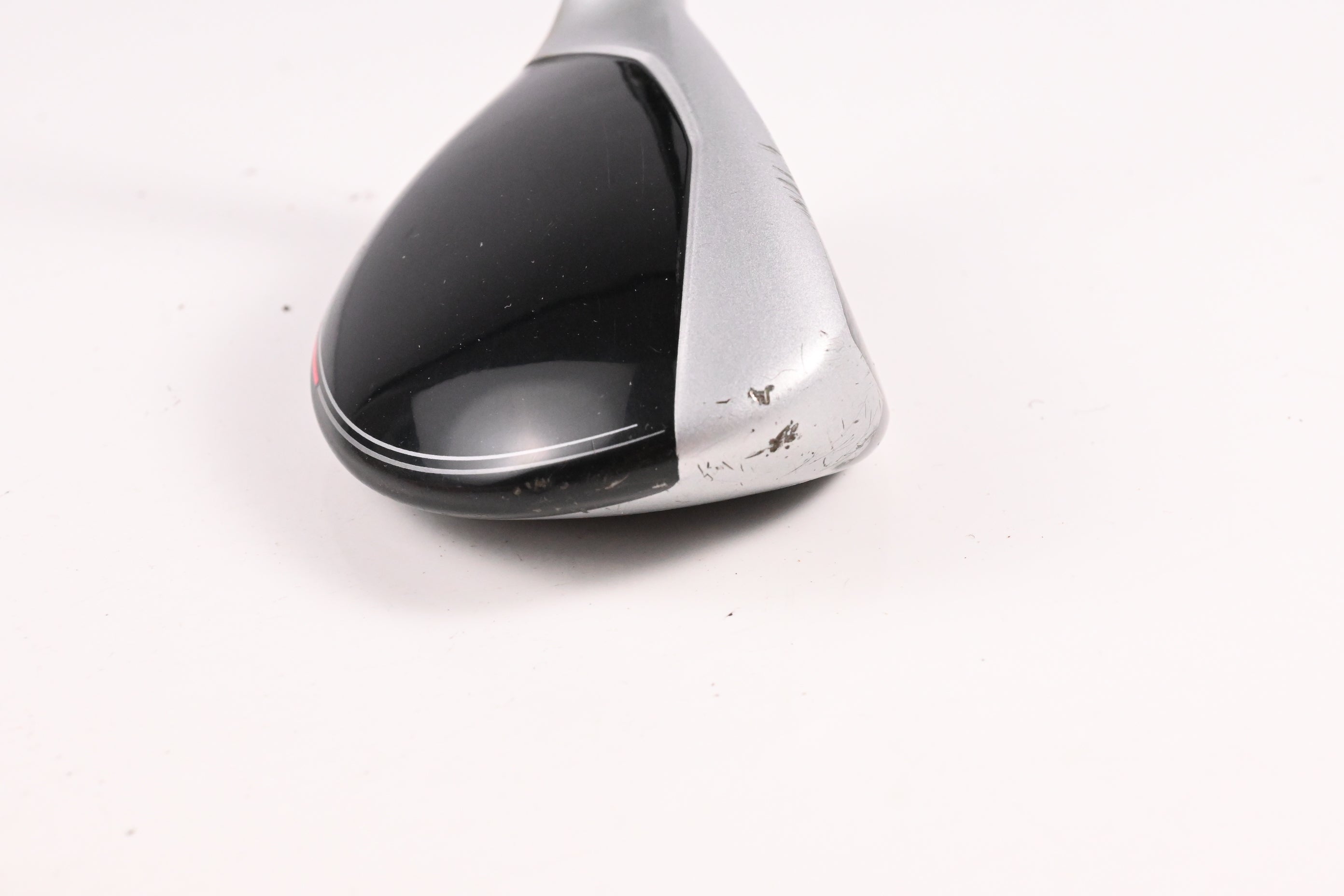 Taylormade M4 #3 Hybrid / 19 Degree / Regular Flex Fujikura Atmos Red 6 Shaft