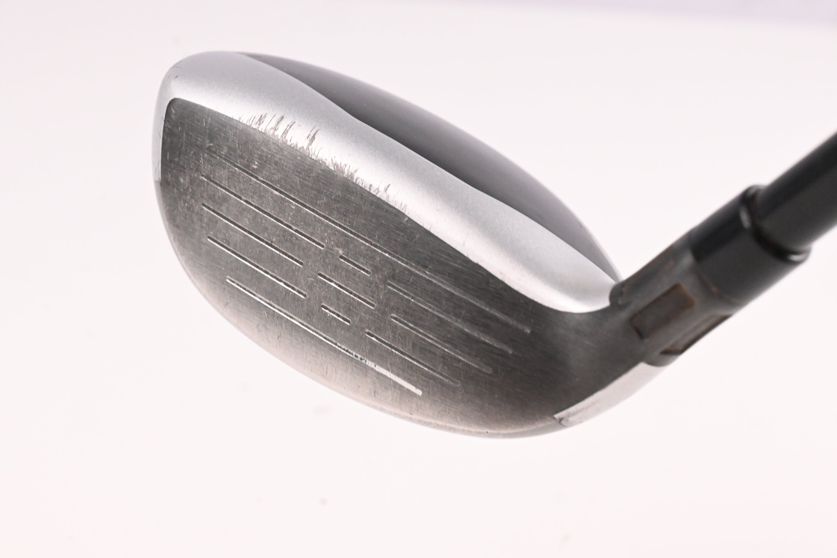 Taylormade M4 #3 Hybrid / 19 Degree / Regular Flex Fujikura Atmos Red 6 Shaft