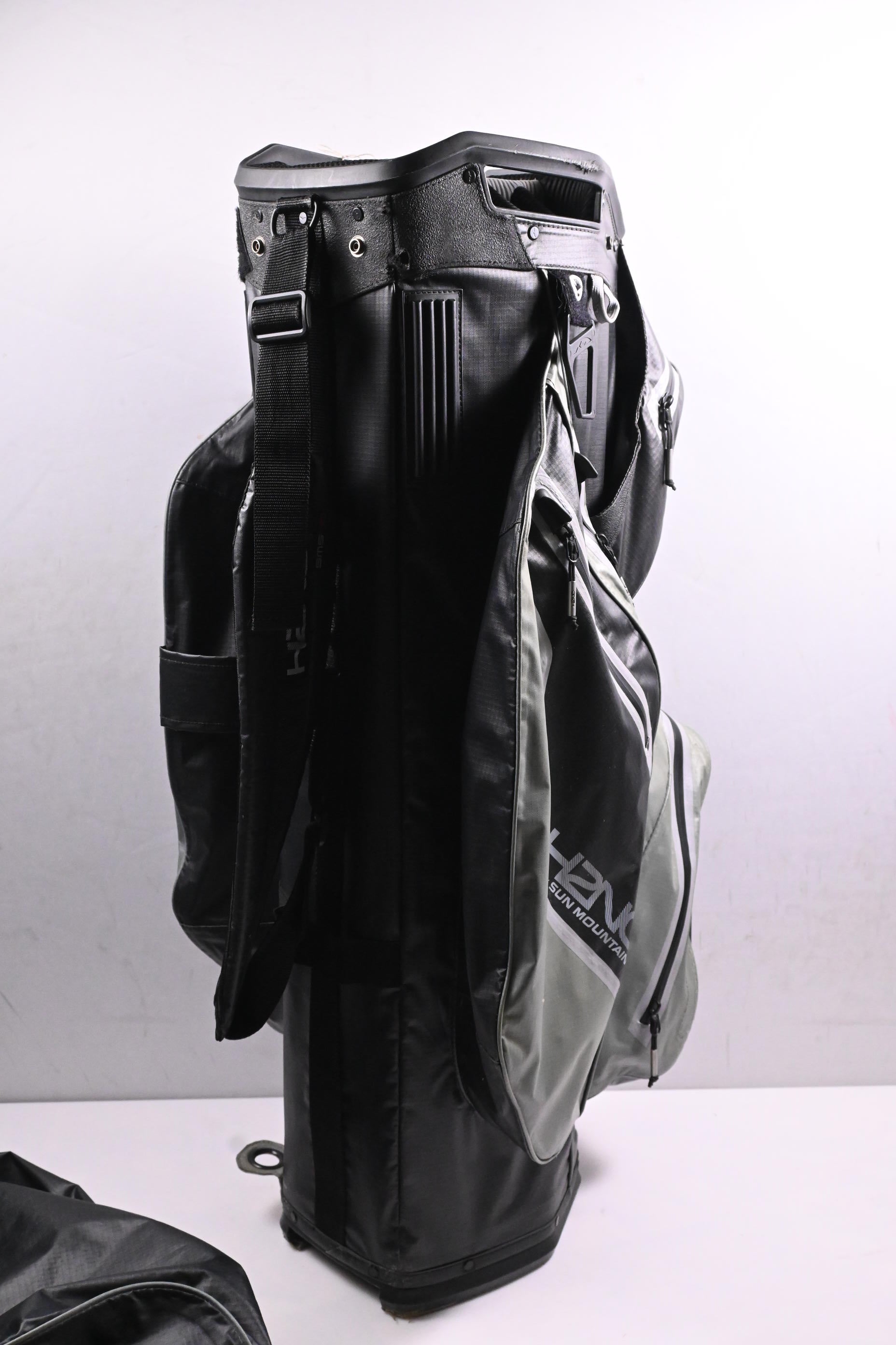 Sun Mountain H2NO Cart Bag / 14-Way Divider / Black, Grey