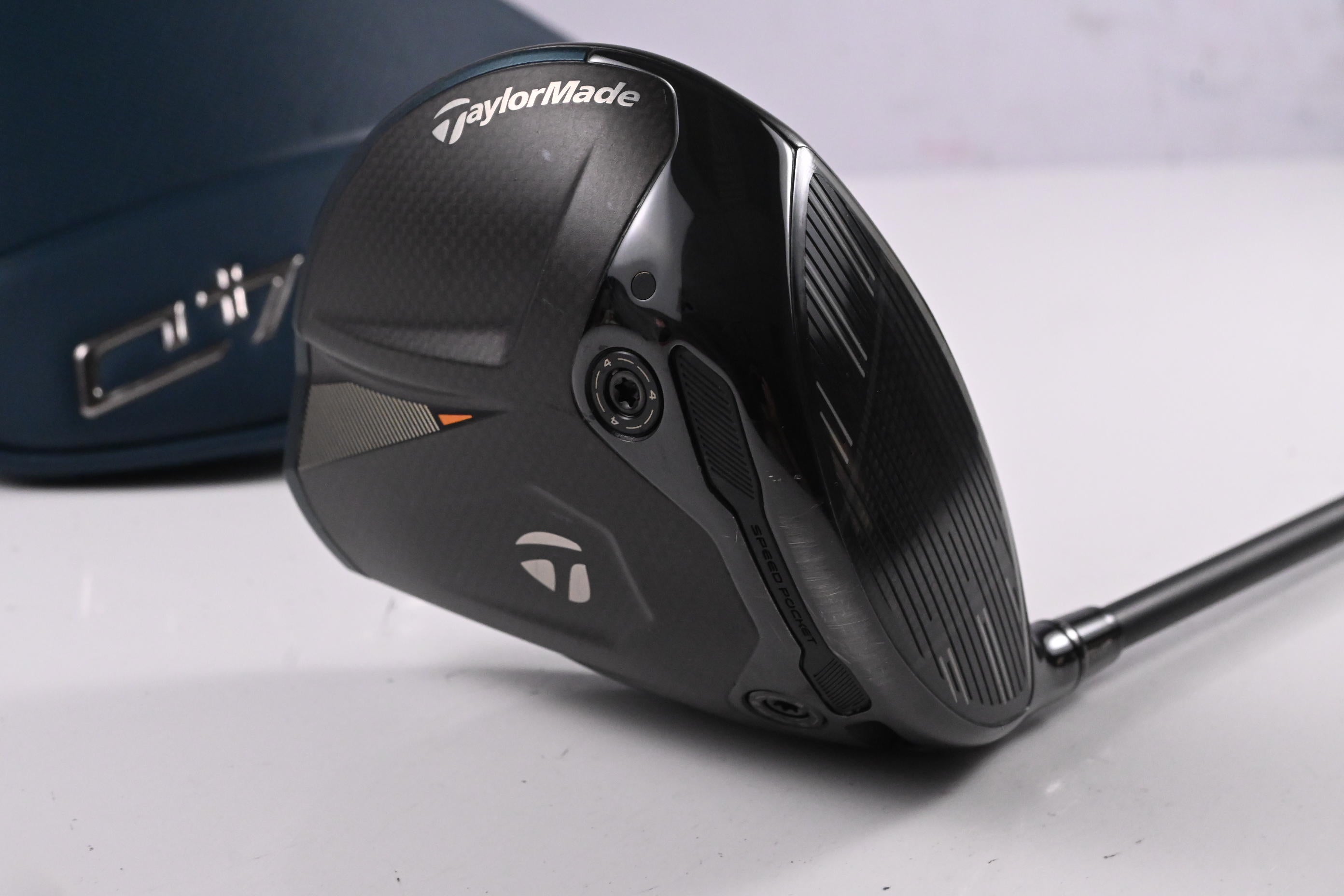Taylormade Qi4D Driver / 9 Degree / Stiff Flex REAX 60 Shaft