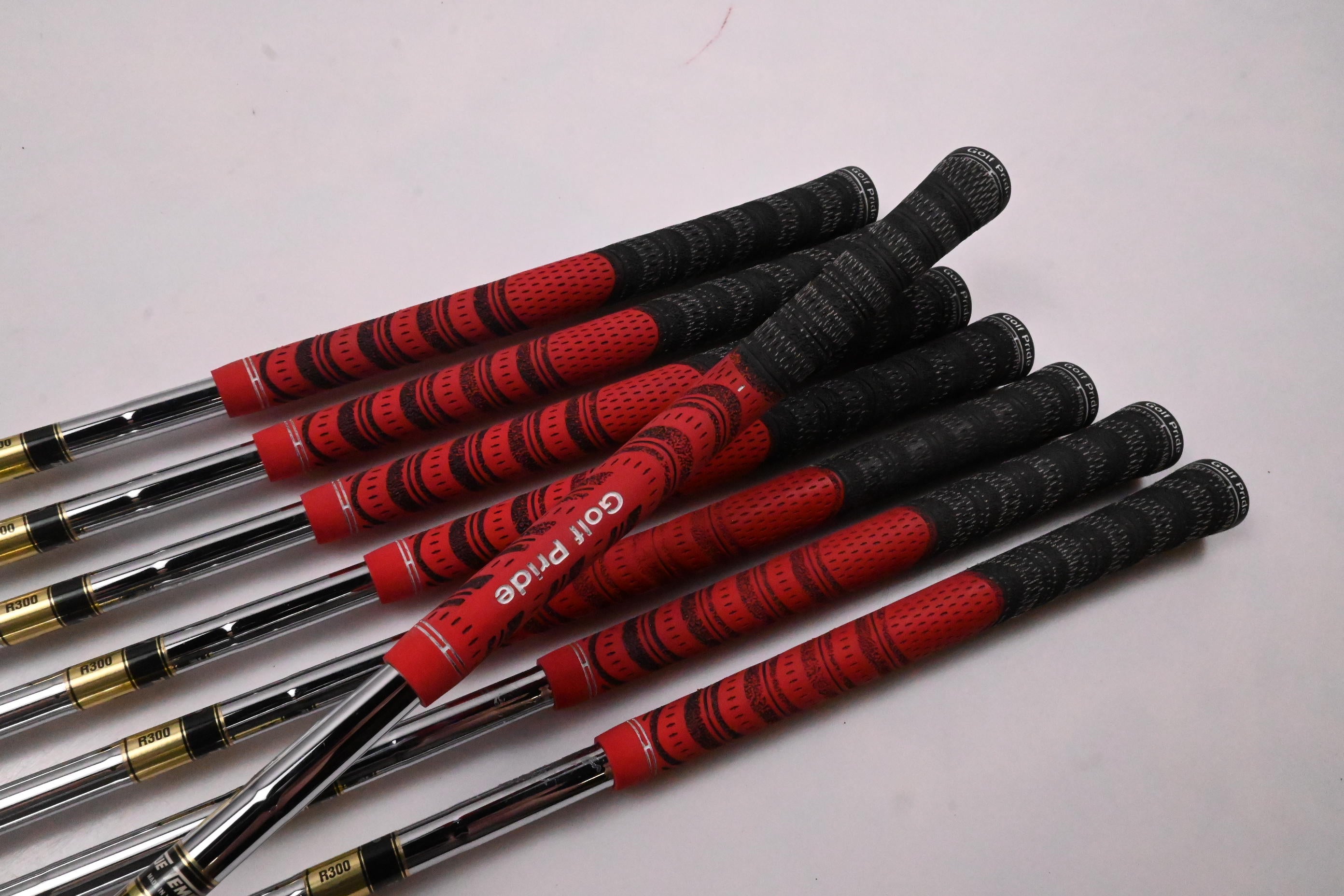 Titleist T200 2021 Irons / 4-PW+GW / Regular Flex Dynamic Gold R300 Shafts
