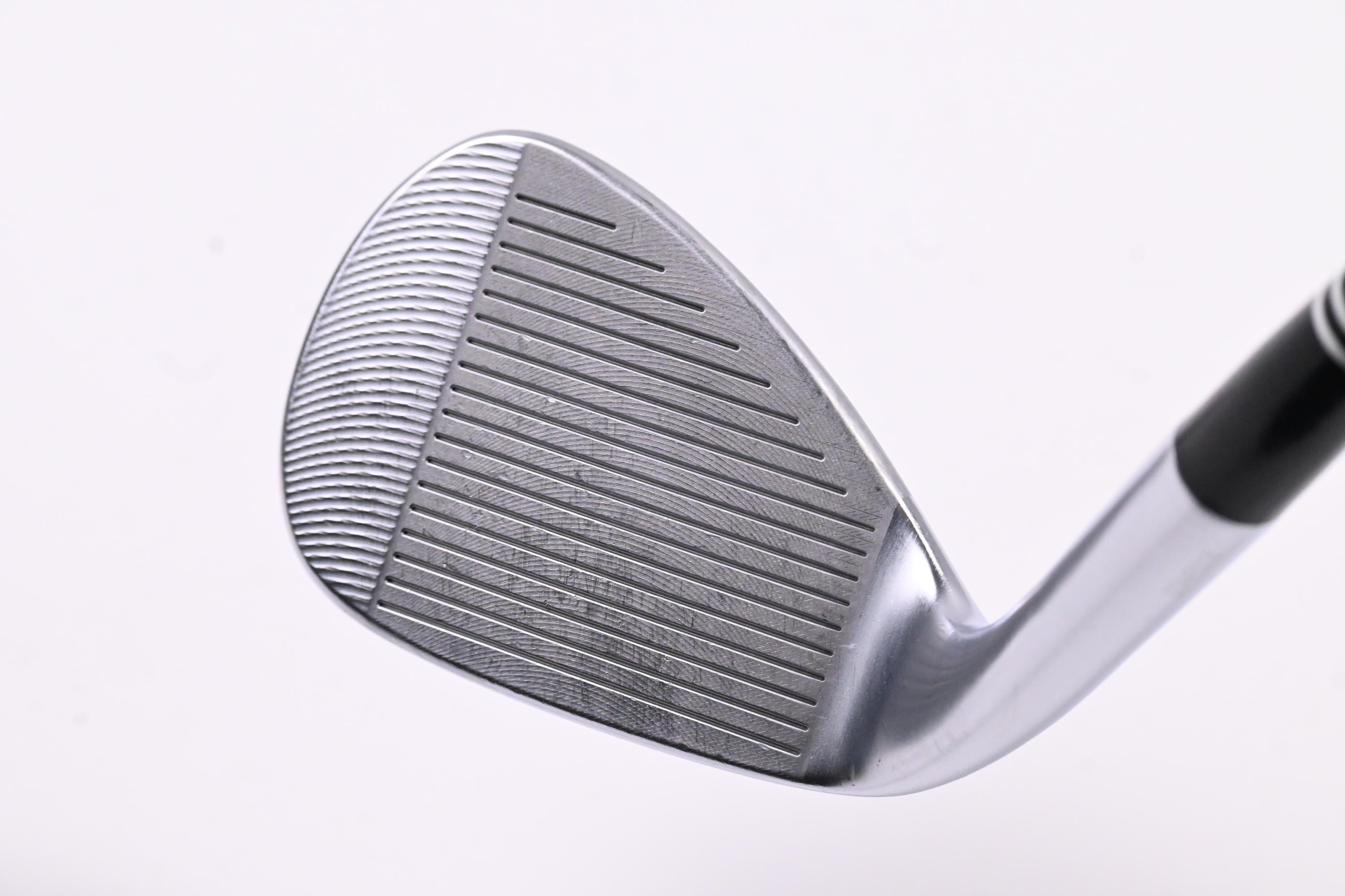 Cleveland CBX 4 Zipcore Pitching Wedge / 48 Degree / Regular Flex KBS HI-REV 115