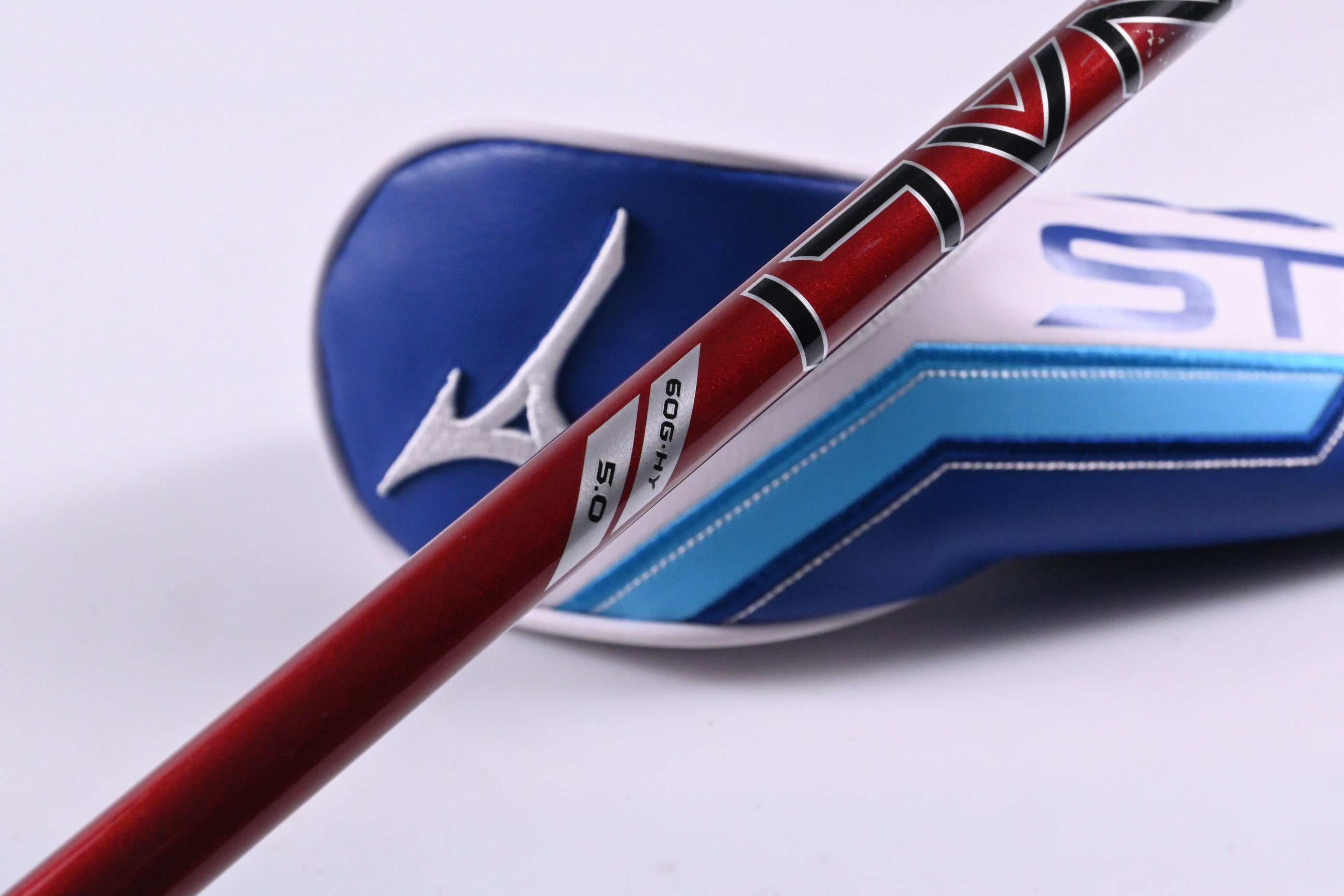 Mizuno ST-Max 230 #4 Hybrid / 22 Degree / Senior Flex Project X Denali Red 60