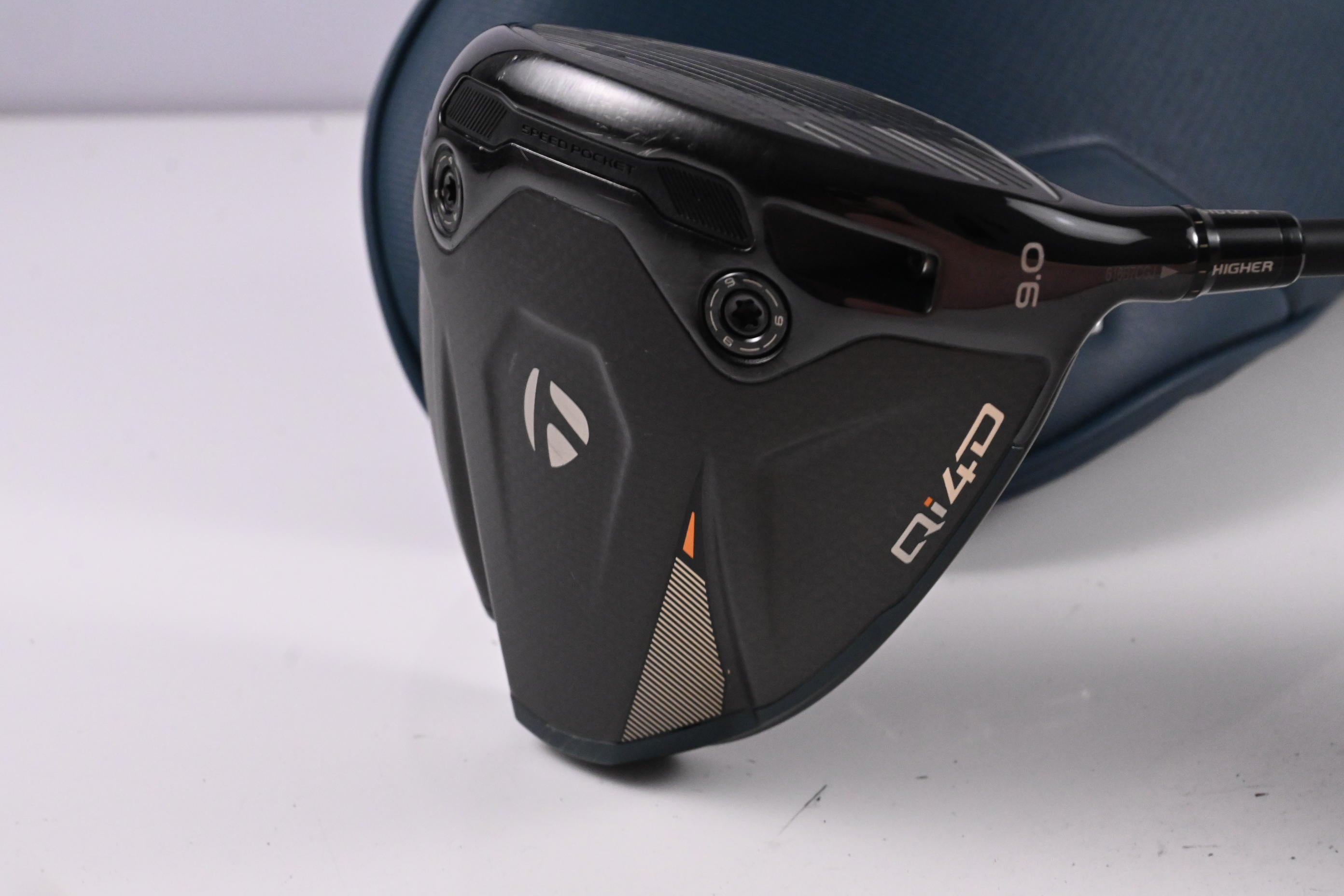 Taylormade Qi4D Driver / 9 Degree / Stiff Flex REAX 60 Shaft