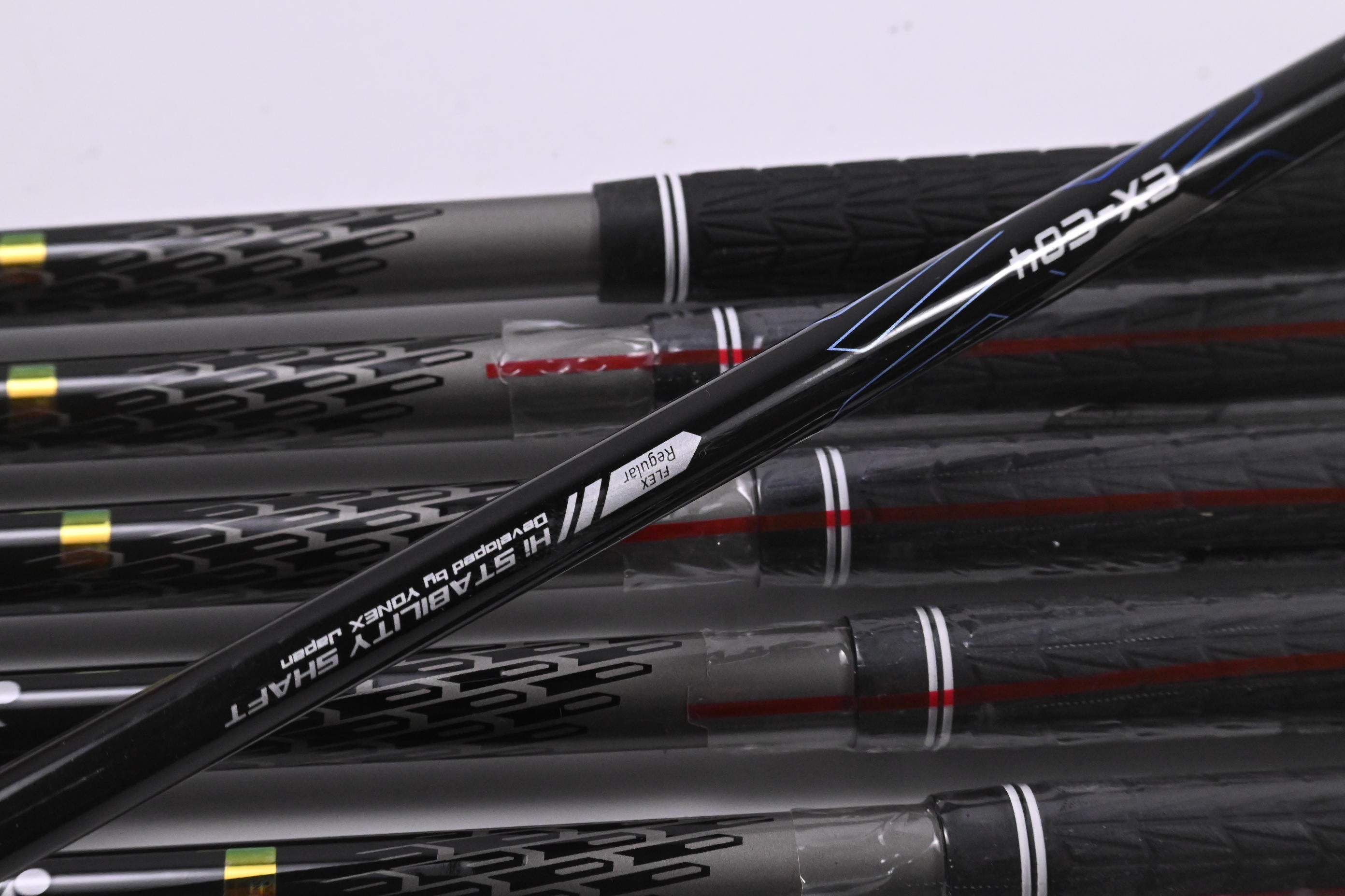 Yonex Ezone Elite 4 Graphite Irons / 6-PW+SW / Regular Flex EX-E04 Shafts
