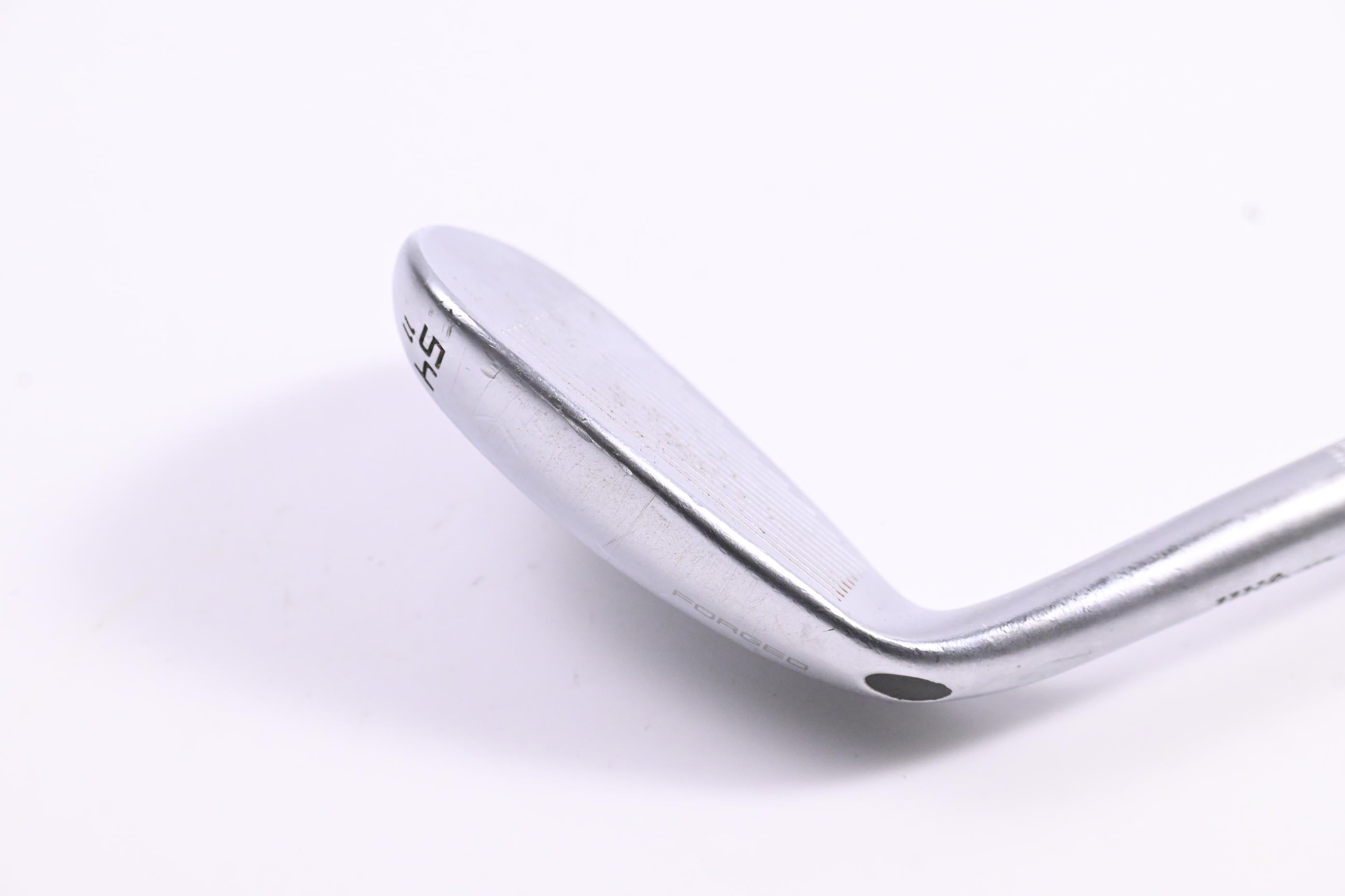 Wilson Staff Model Sand Wedge / 54 Degree / Stiff Flex Dynamic Gold 120 S300