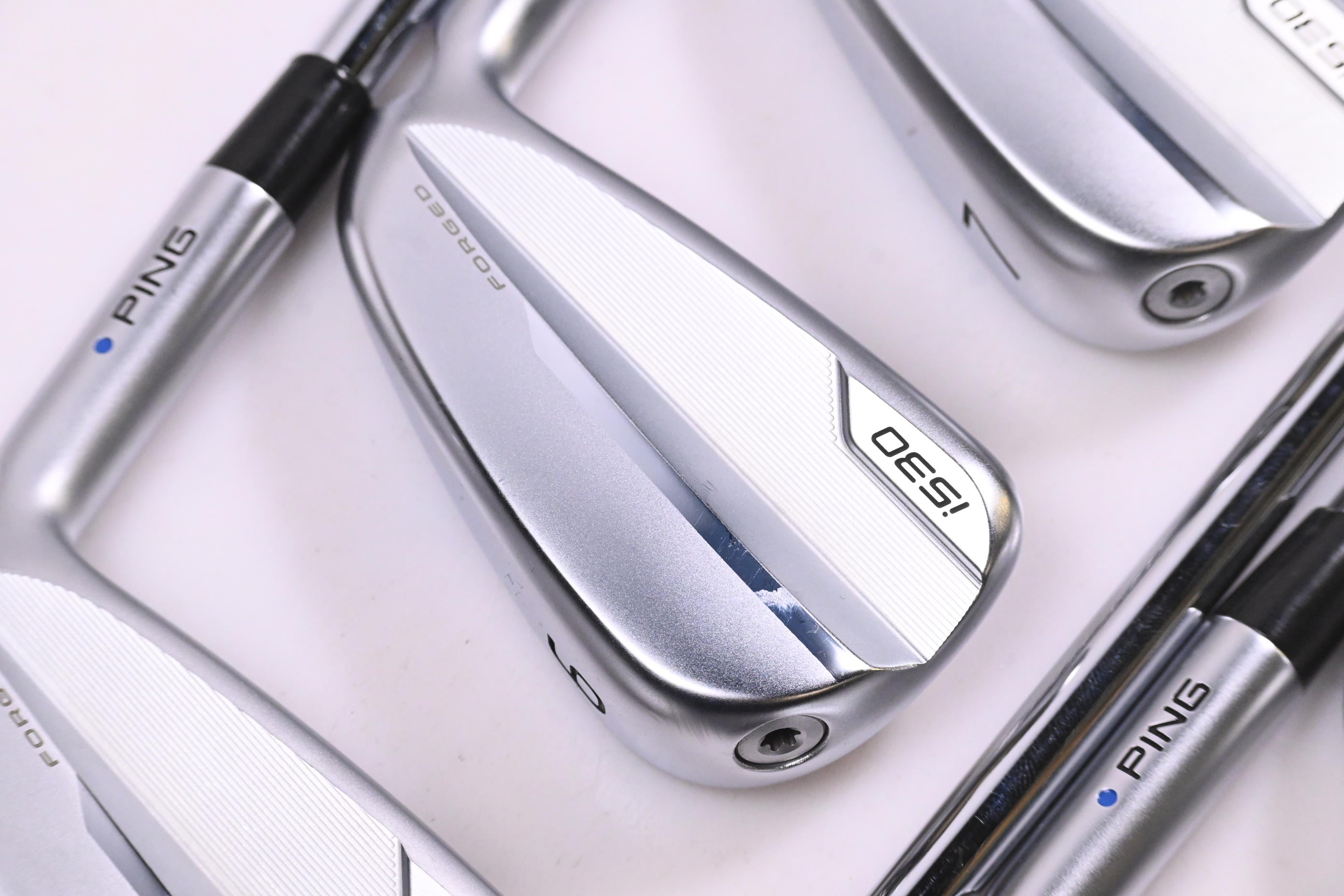 Ping i530 Irons / 5-PW+GW / Blue Dot / Regular Flex N.S.Pro Modus³ Tour 105