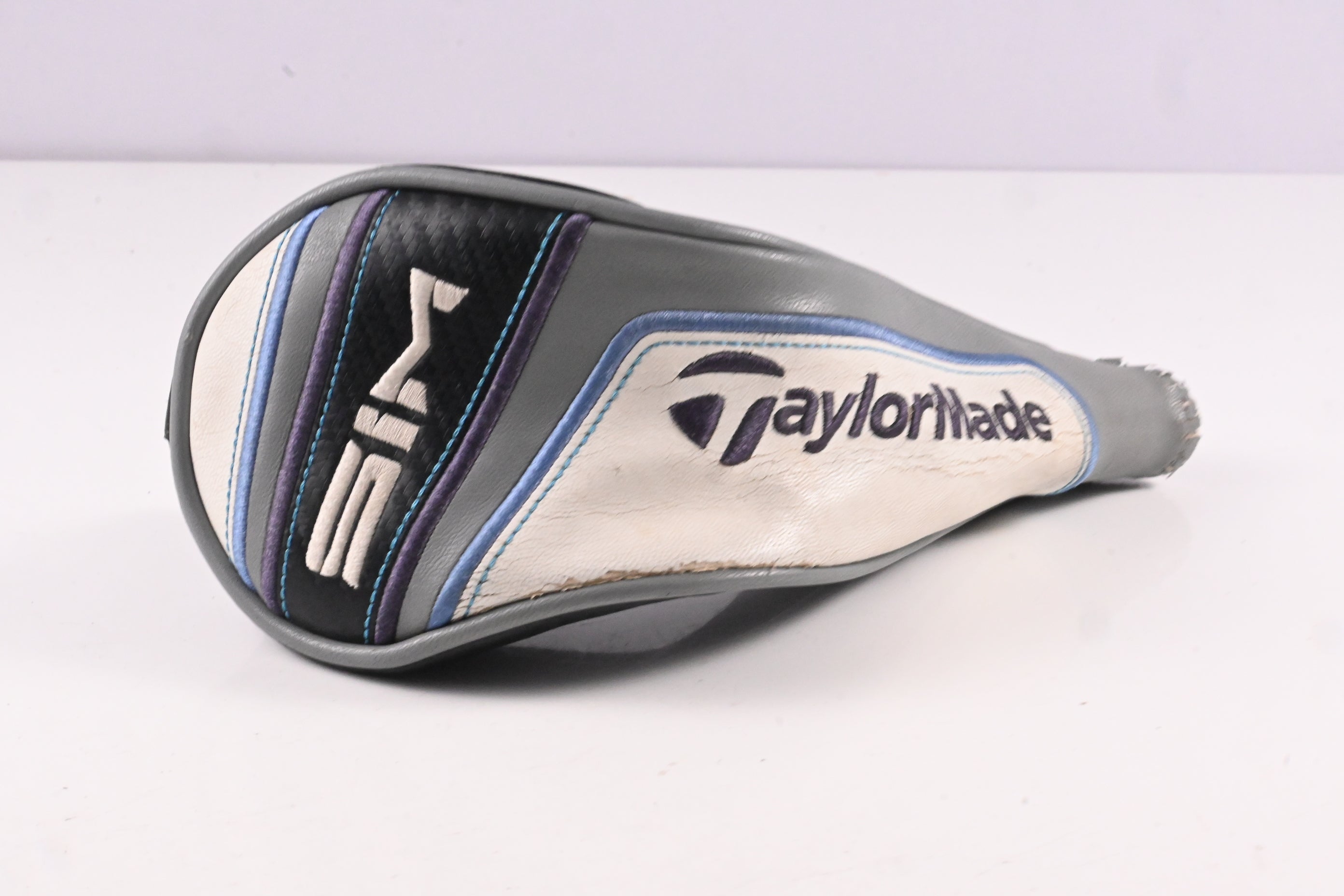 Taylormade SIM Max #4 Hybrid / 22 Degree / Stiff Flex Fujikura Ventus Blue 7