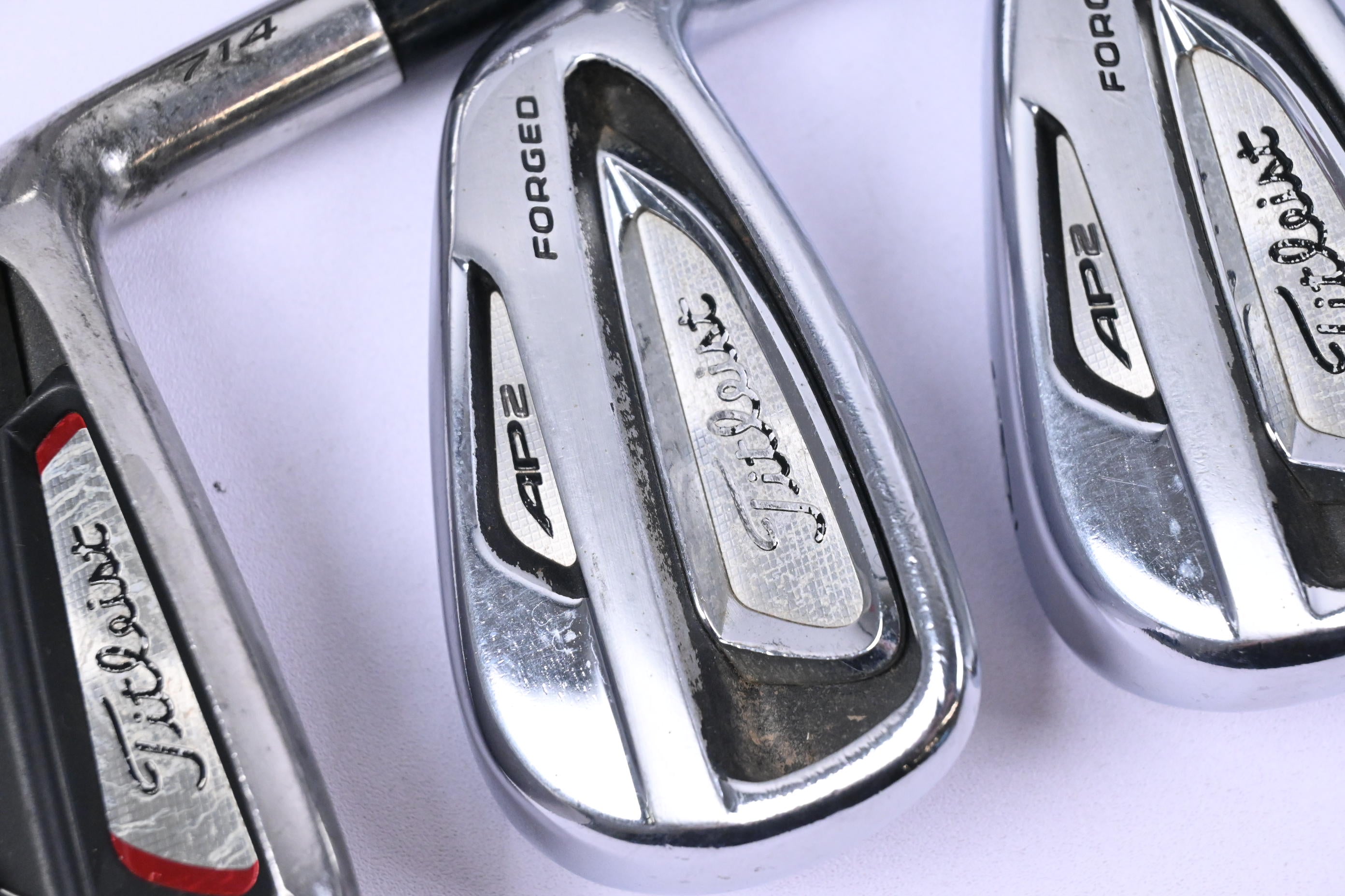 Titleist 714 AP1/AP2 Combo Irons / 4-PW / Regular Flex Dynamic Gold R300 Shafts