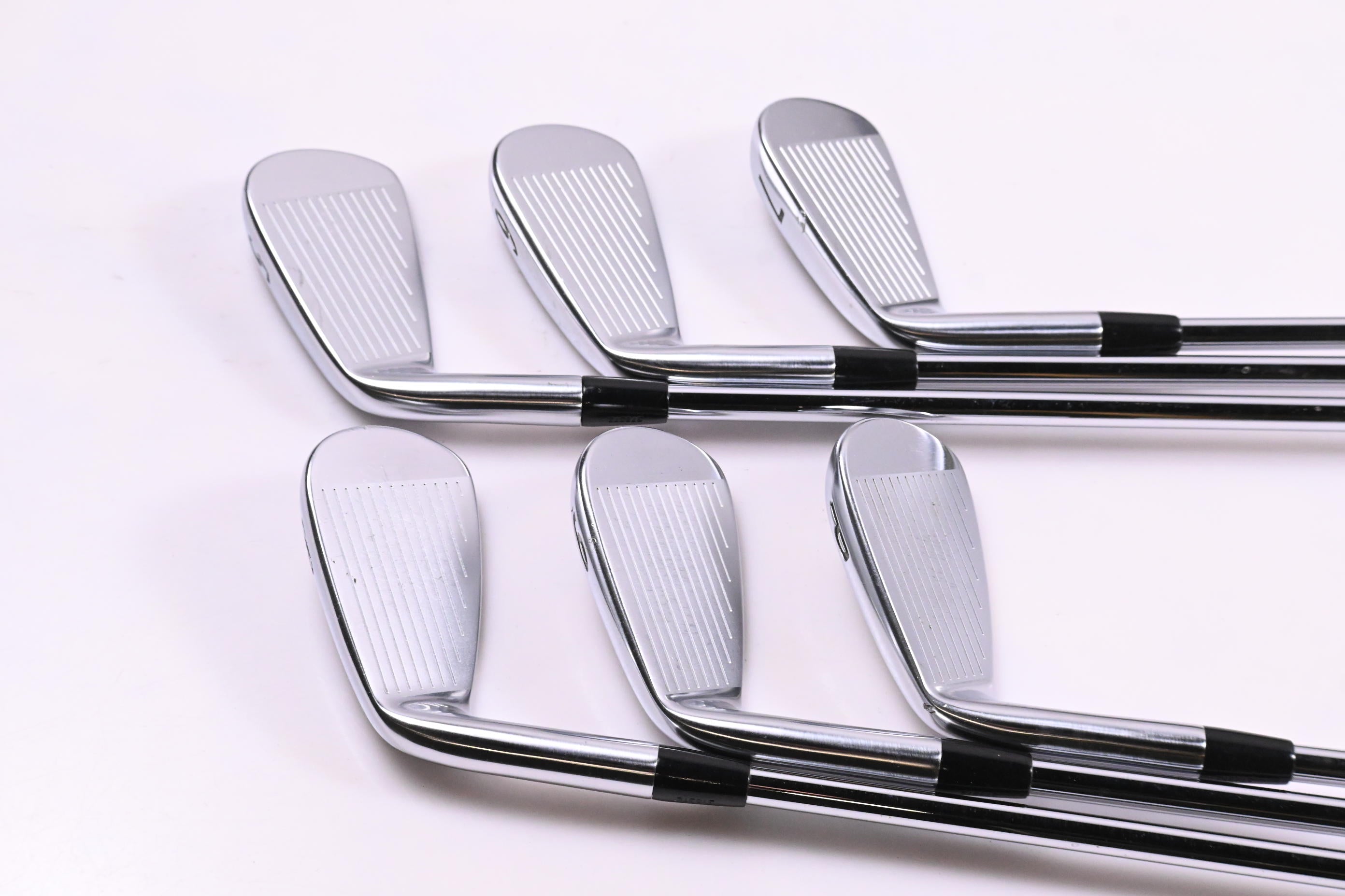 Titleist 714 AP2 Irons / 5-PW / Regular Flex XP 95 R300 Shafts