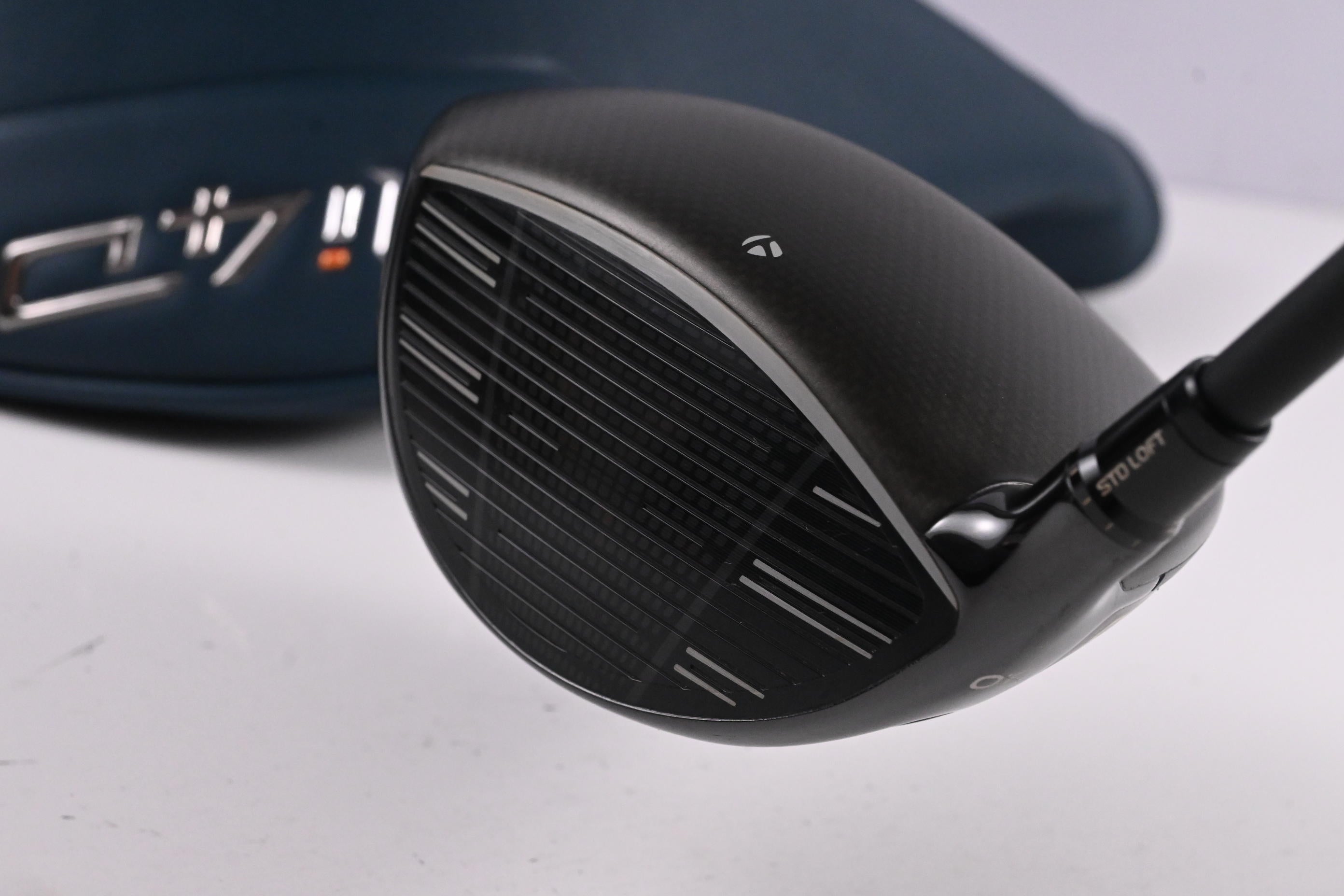 Taylormade Qi4D Driver / 9 Degree / Stiff Flex REAX 60 Shaft
