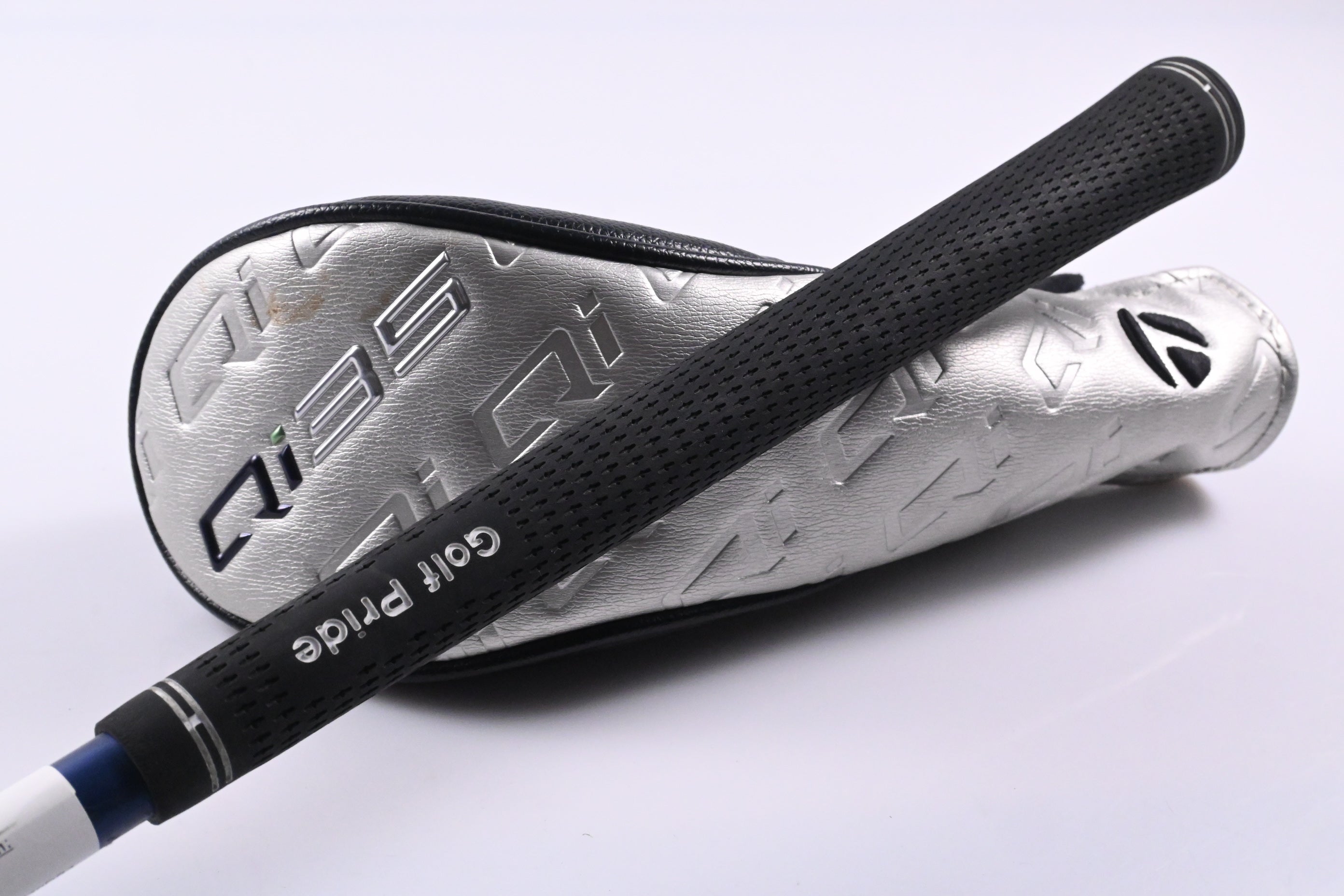 Taylormade Qi35 #4 Hybrid / 22 Degree / Regular Flex Ventus Blue 6 Shaft