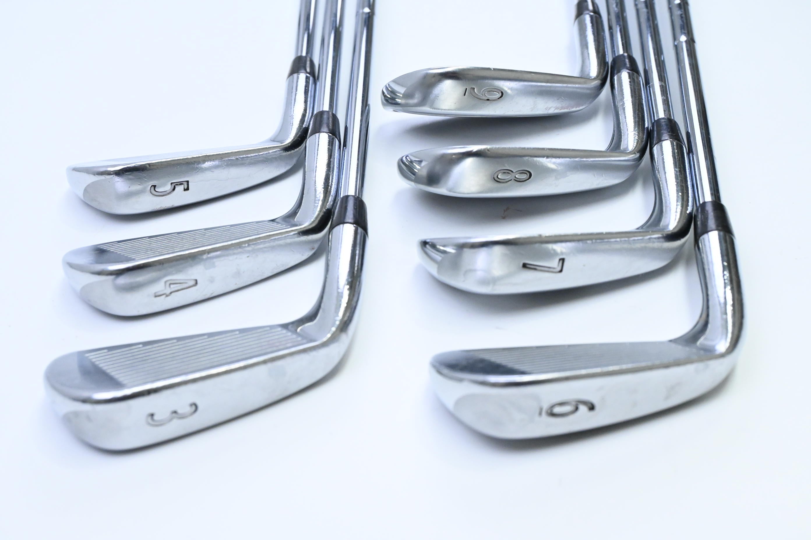 Titleist 712 AP2 Irons / 3-9 / Stiff Flex Steel Shafts