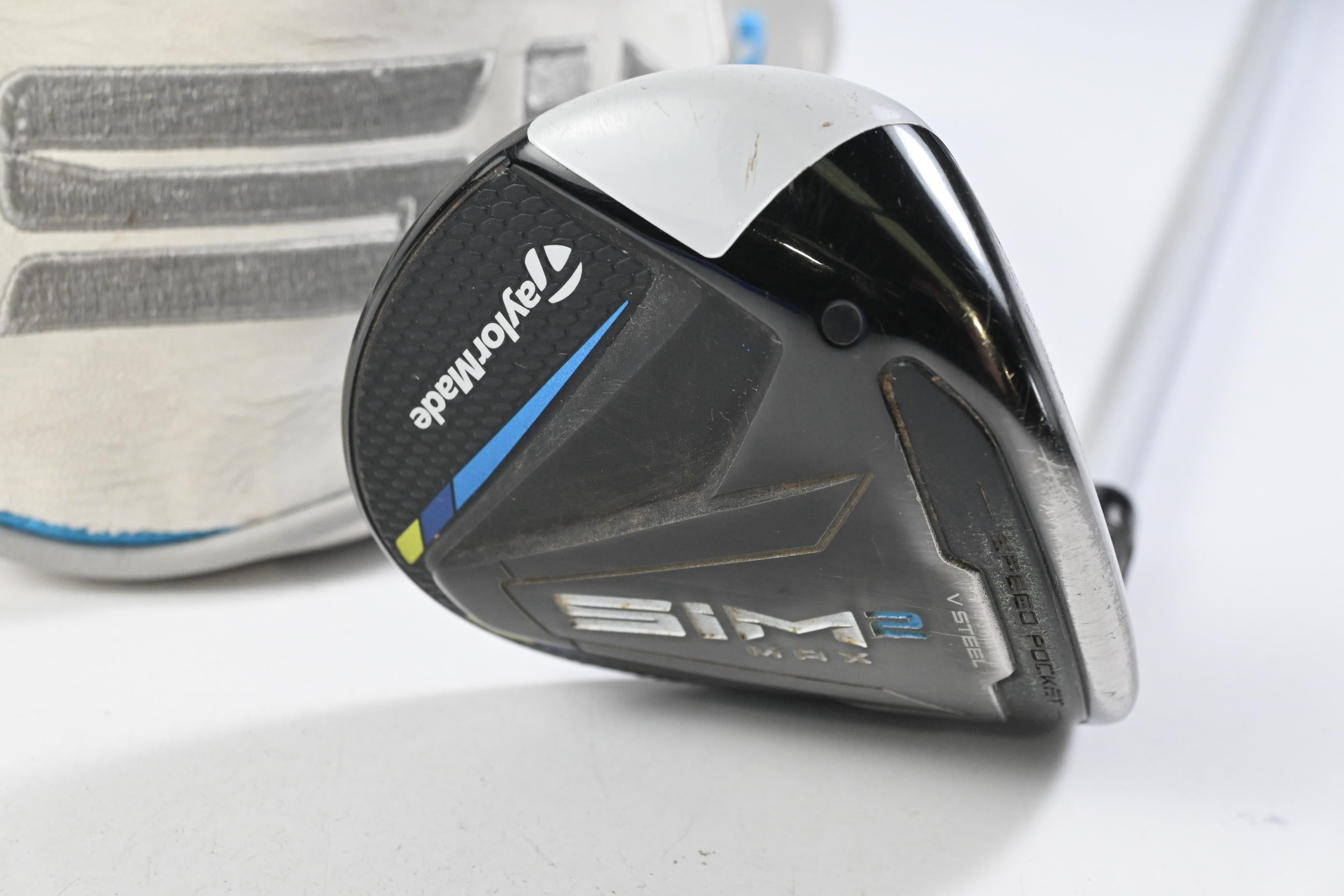 Ladies Taylormade SIM2 Max #5 Wood / 18 Degree / Ladies Flex Aldila NV 45