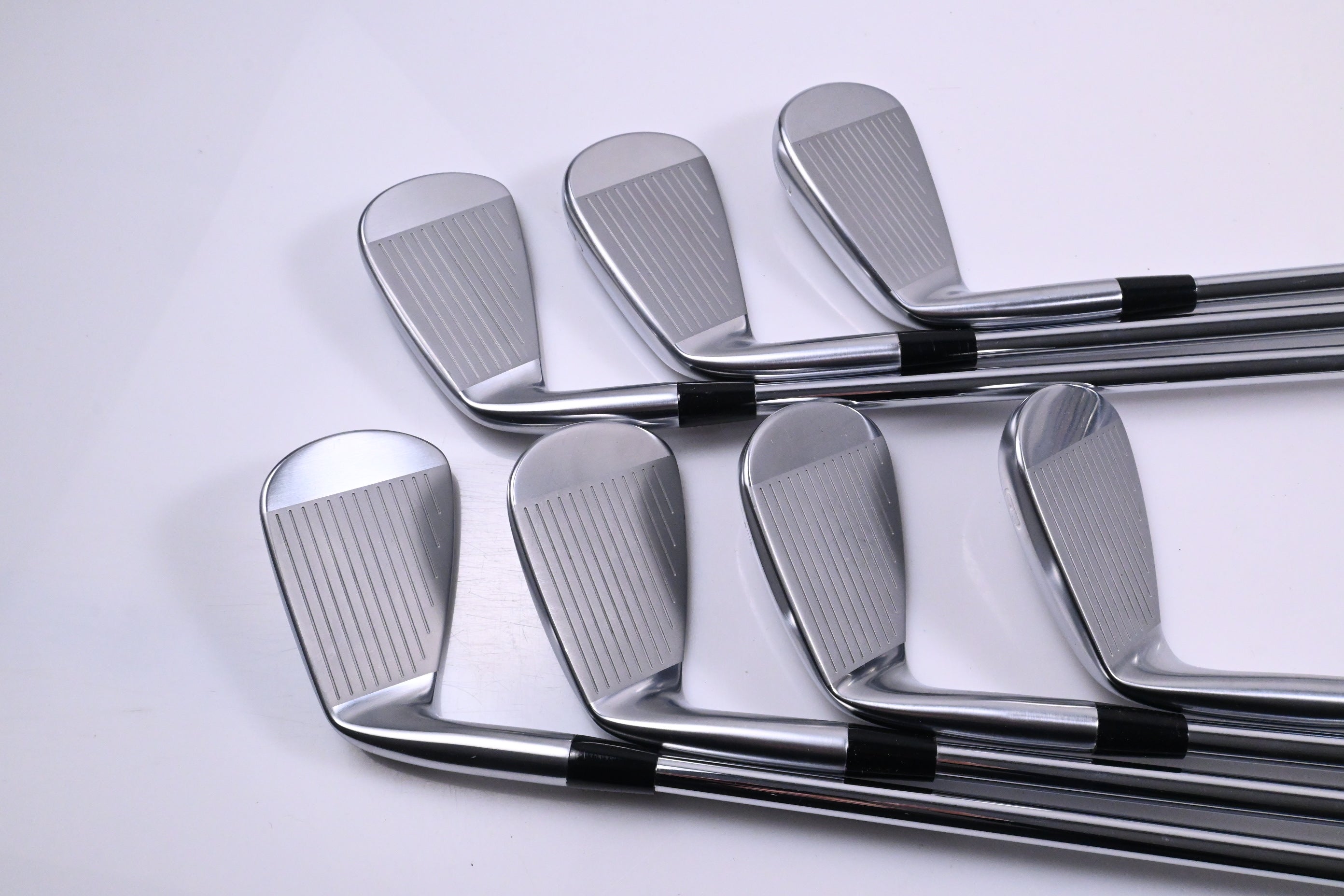 Mizuno Pro M-15/M-13 Irons / 5-PW+GW / Regular Flex N.S.Pro Modus³ Tour 105