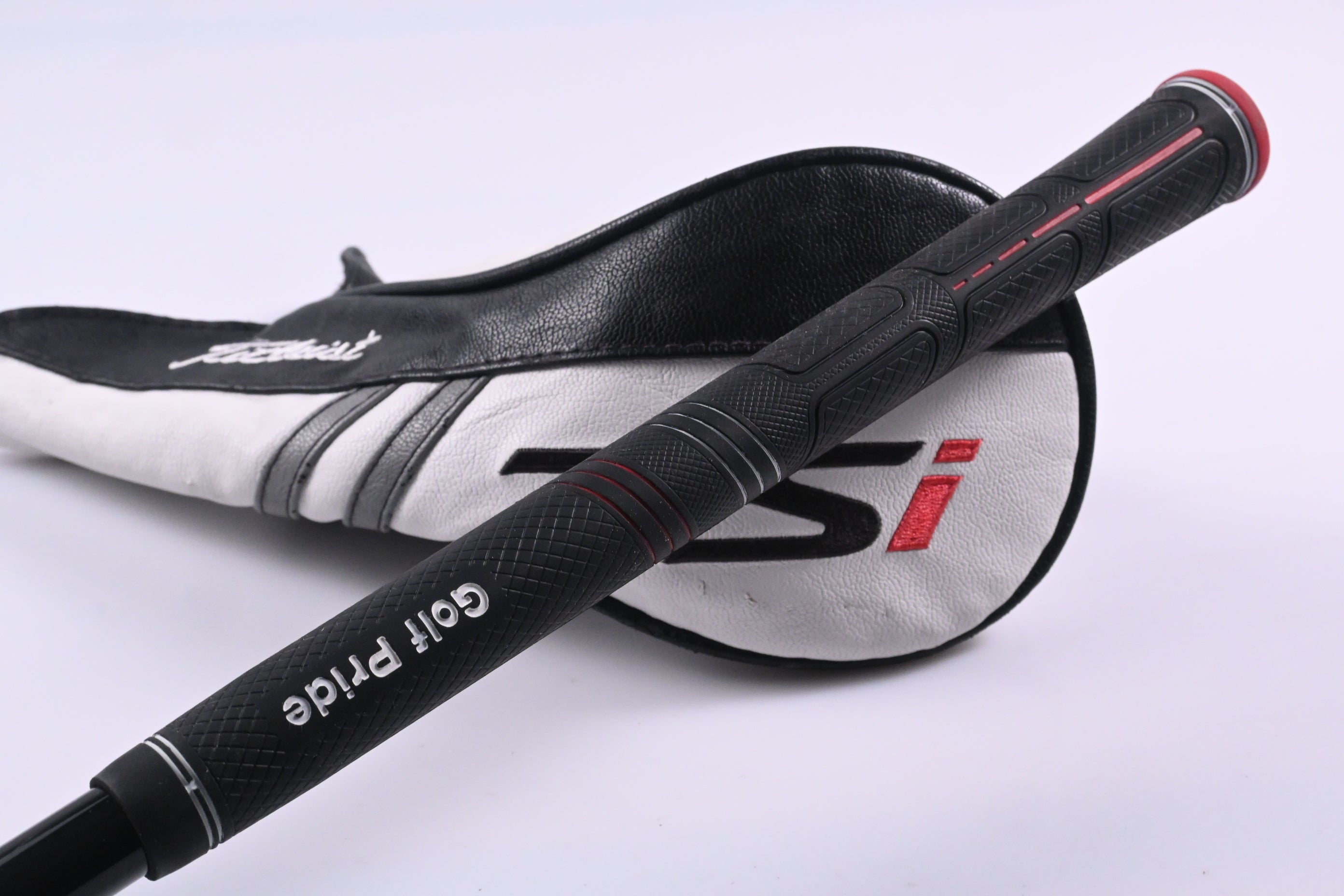 Titleist TSi2 #3 Wood / 15 Degree / Stiff Flex HZRDUS Smoke RDX Black 70 Shaft