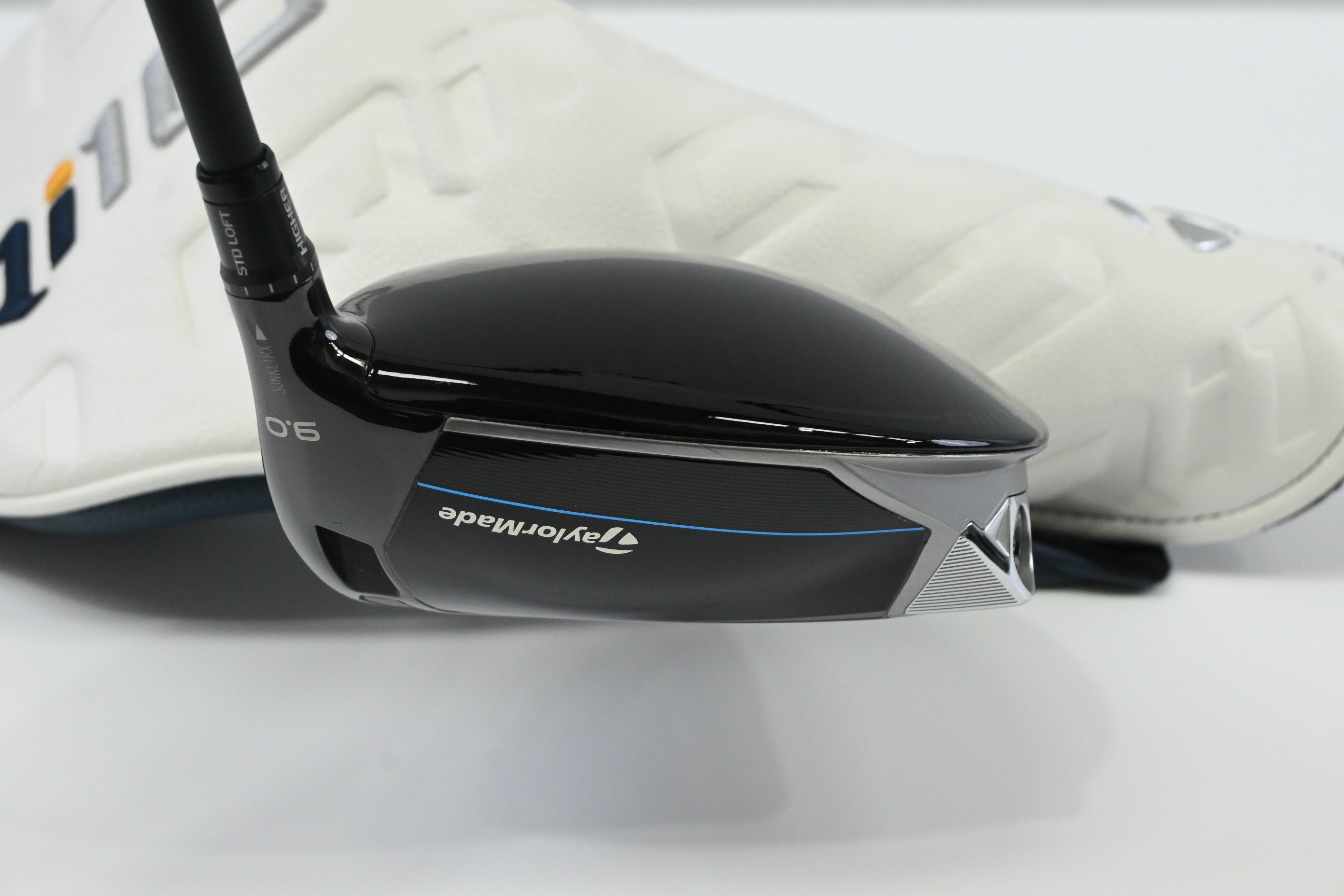 Taylormade Qi10 LS Driver / 9 Degree / Stiff Flex Tensei AV Blue 65 Shaft