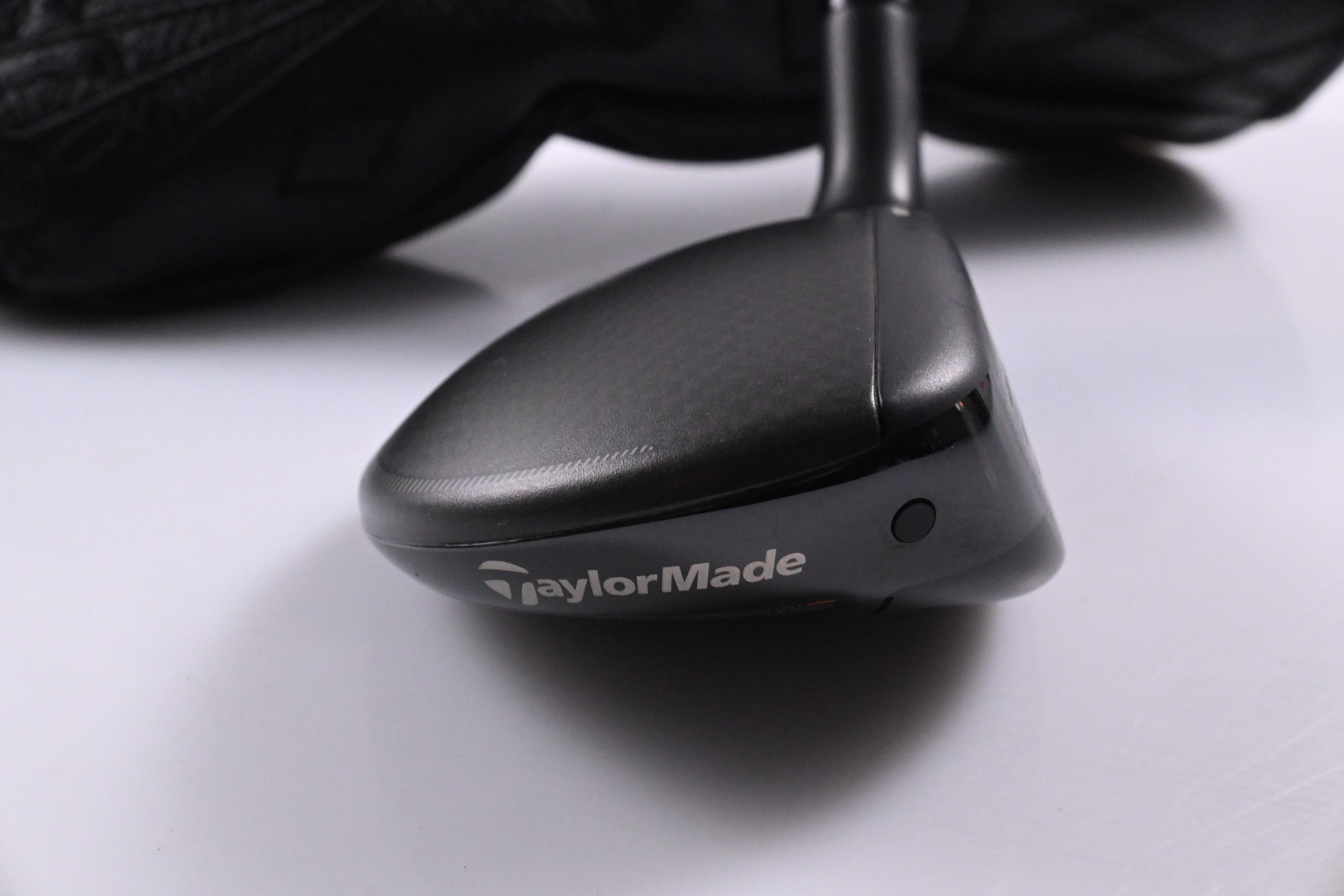 Taylormade Qi4D Max #3 Hybrid / 20 Degree / Regular Flex Reax 45 Shaft