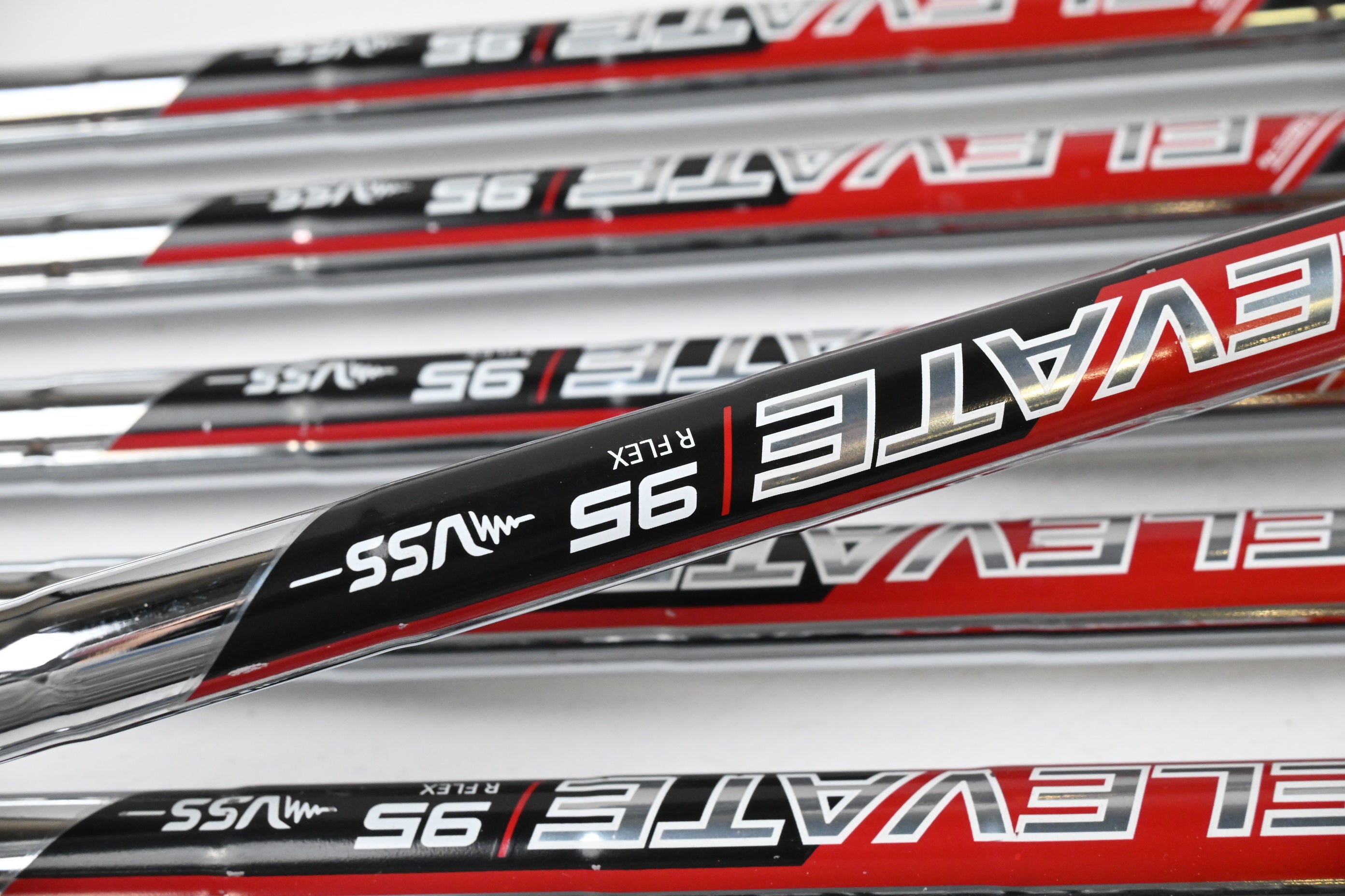 Left Hand Callaway Apex DCB Irons / 5-PW+GW / Regular Flex Elevate 95 Shafts