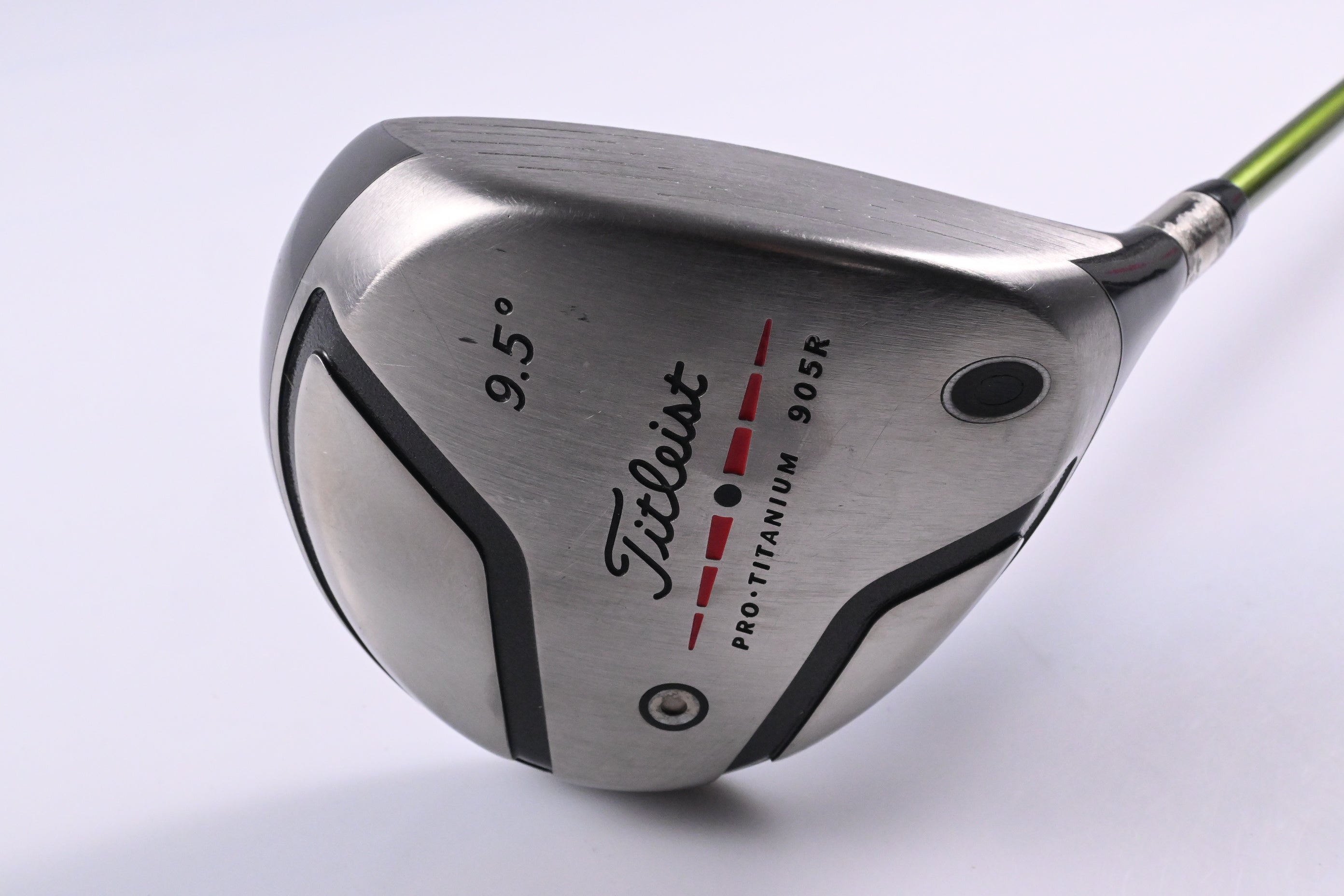 Titleist 905 R Driver / 9.5 Degree / Stiff Flex Aldila NV Green 65 Shaft