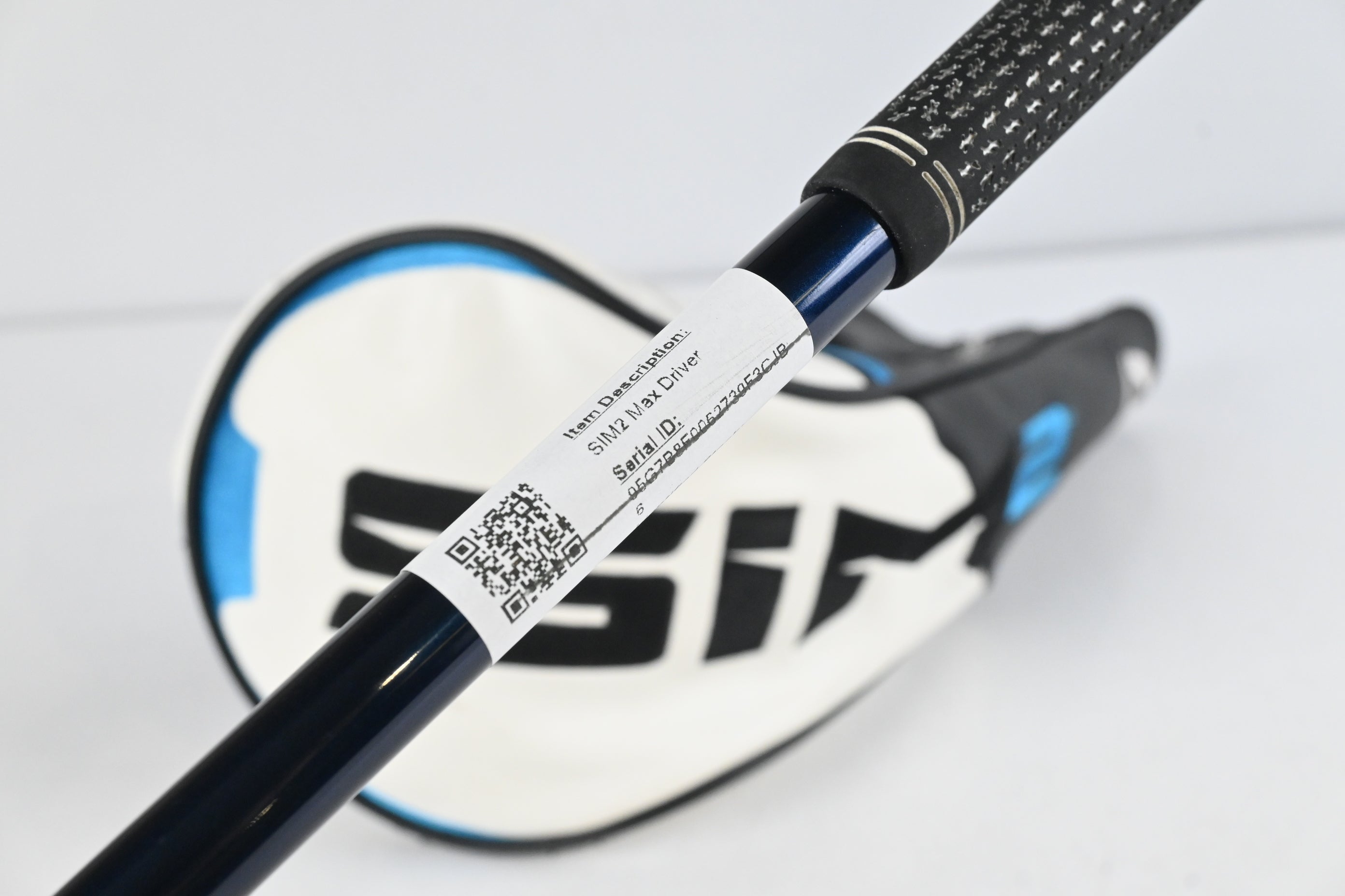 Taylormade SIM2 Max Driver / 9 Degree / Stiff Flex Fujikura Ventus Blue 5 Shaft
