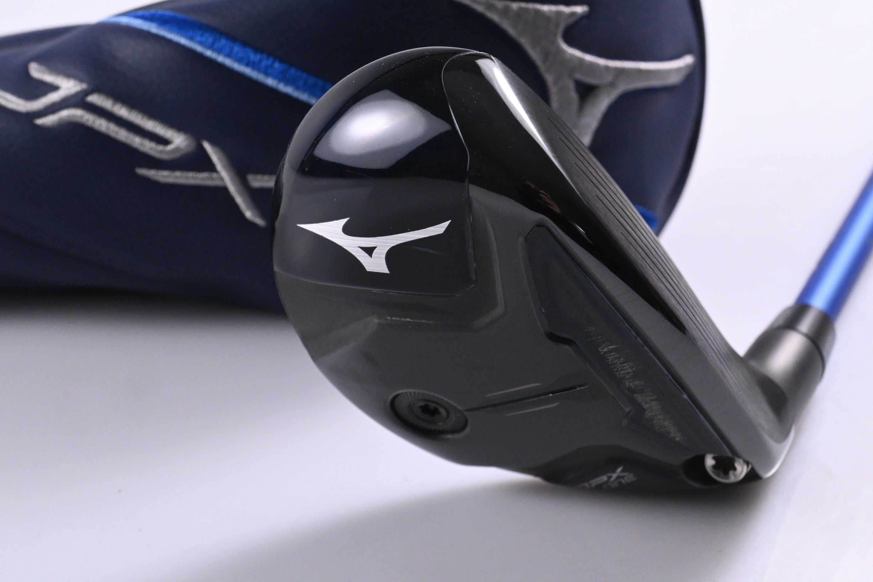 Mizuno JPX One #4 Hybrid / 22 Degree / Regular Flex Denali Frost  Blue 70 Shaft