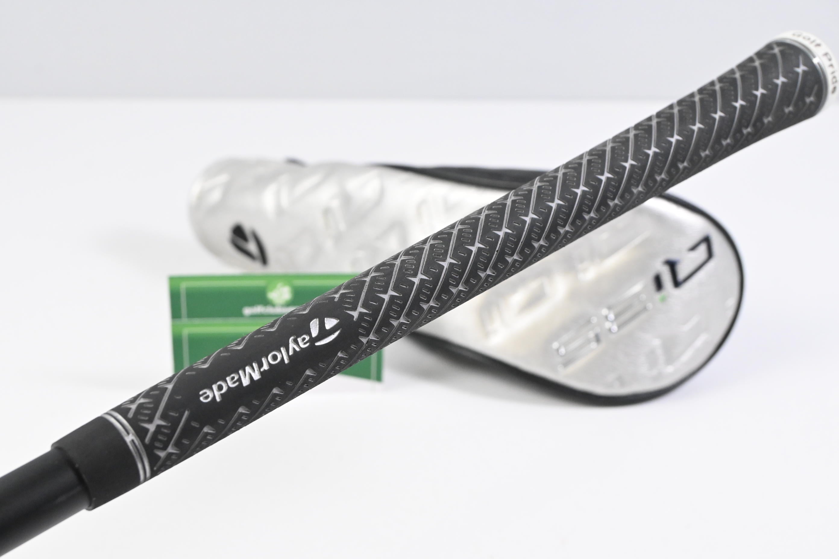 Taylormade Qi35 Max Lite #5 Hybrid / 27 Degree / Senior Flex Vanquish 5 Shaft