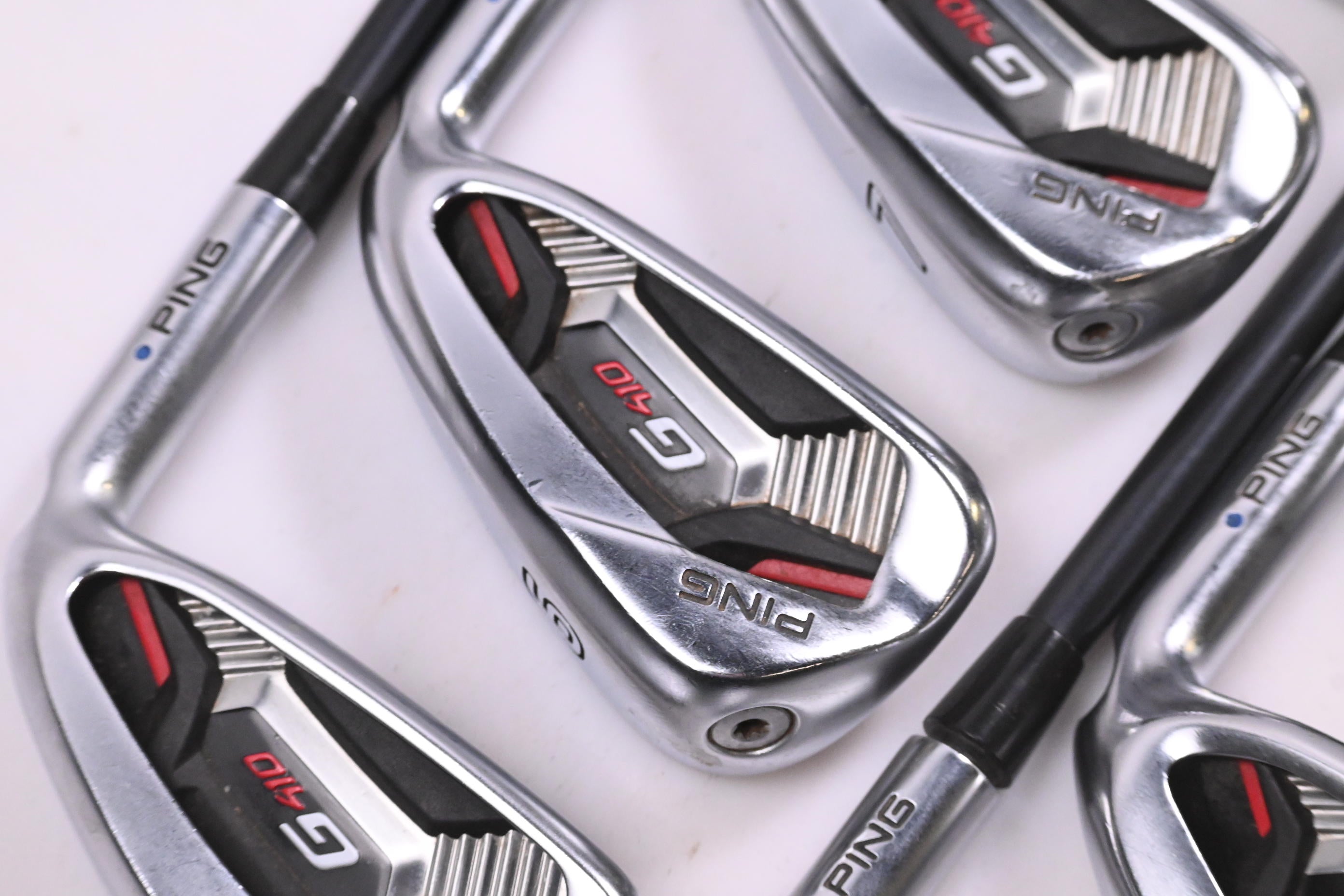 Ping G410 Irons / 5-PW+GW+SW / Blue Dot / Regular Flex Ping Alta CB Red Shafts