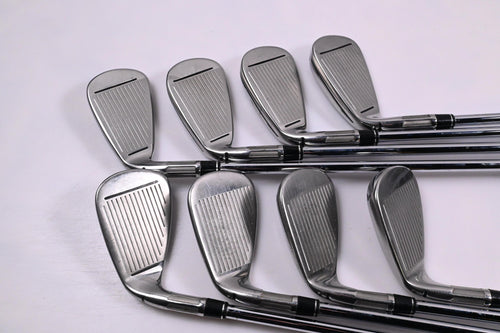 Taylormade M2 2017 Irons / 4-PW+GW / Stiff Flex Reax 88 Shafts