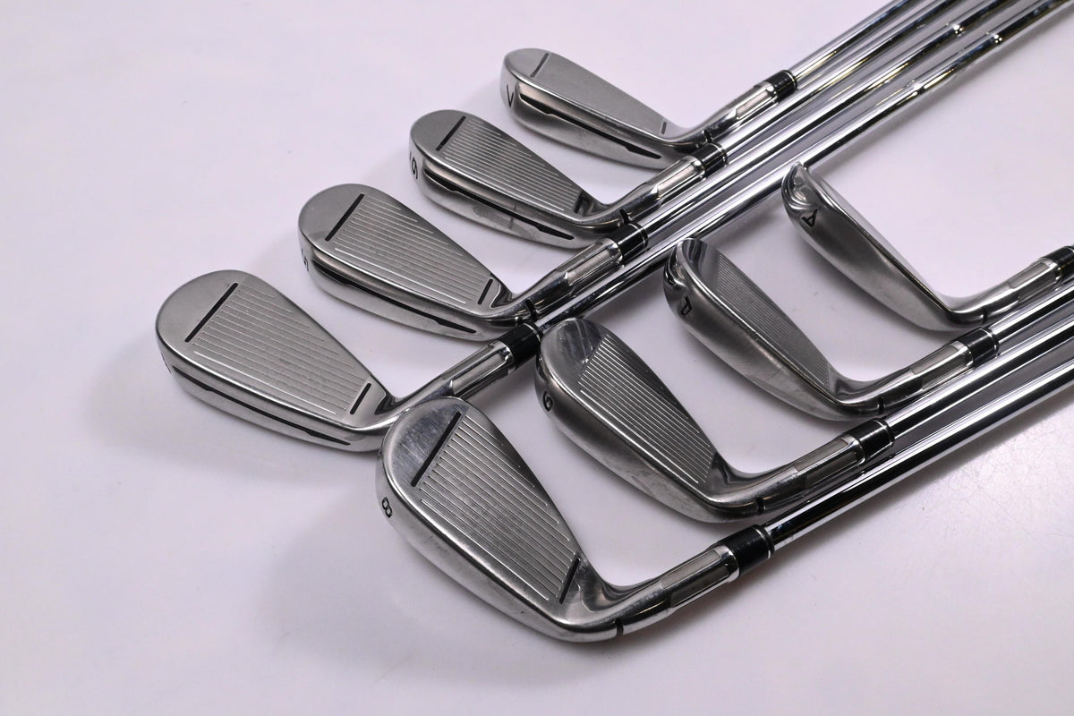 Taylormade M2 2017 Irons / 4-PW+GW / Stiff Flex Reax 88 Shafts
