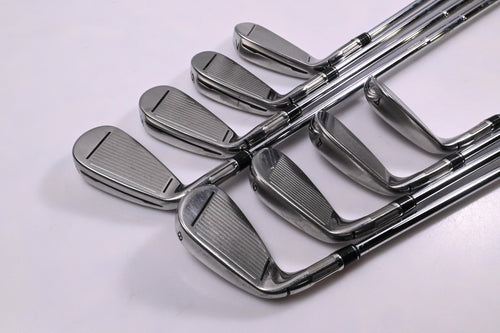 Taylormade M2 2017 Irons / 4-PW+GW / Stiff Flex Reax 88 Shafts