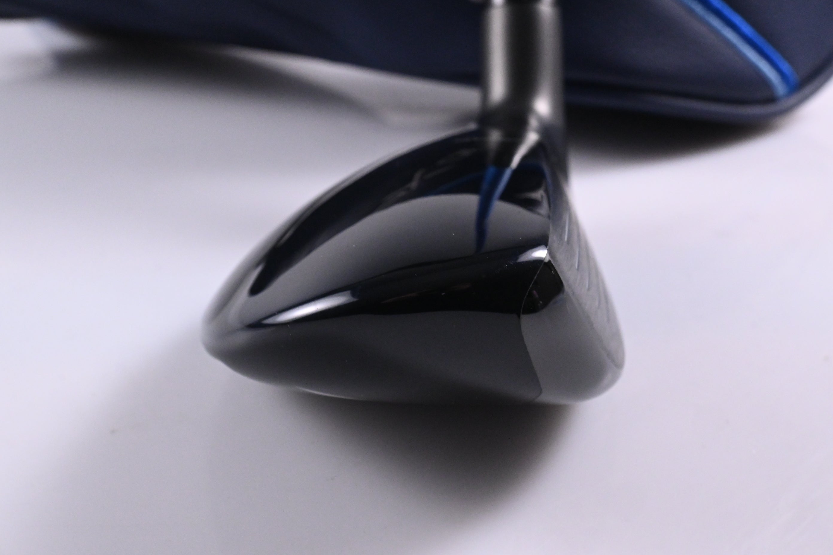 Mizuno JPX One #4 Hybrid / 22 Degree / Regular Flex Denali Frost  Blue 70 Shaft