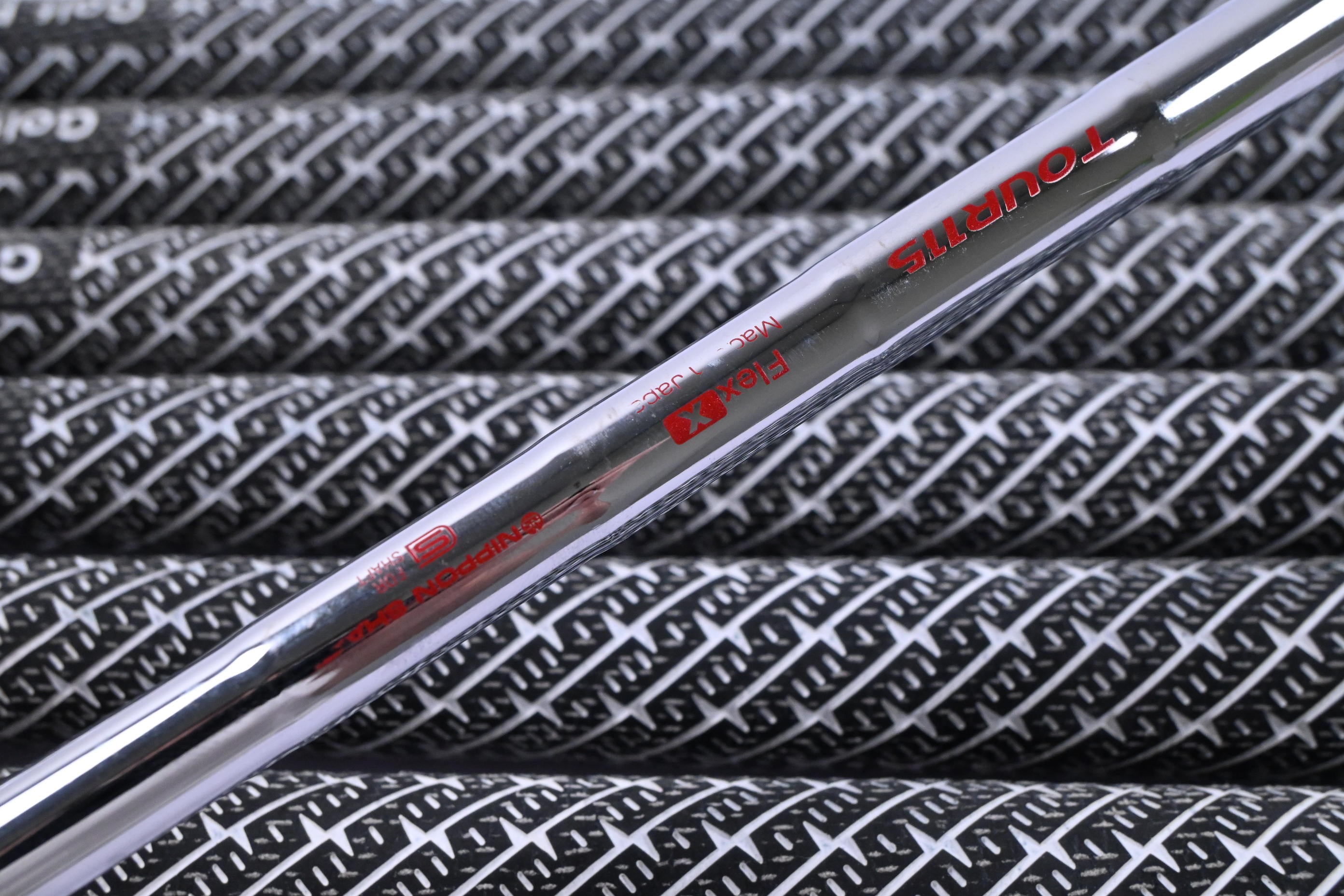 Mizuno Pro 243 Irons / 4-PW / X-Flex N.S.PRO Modus 3 115 Shafts