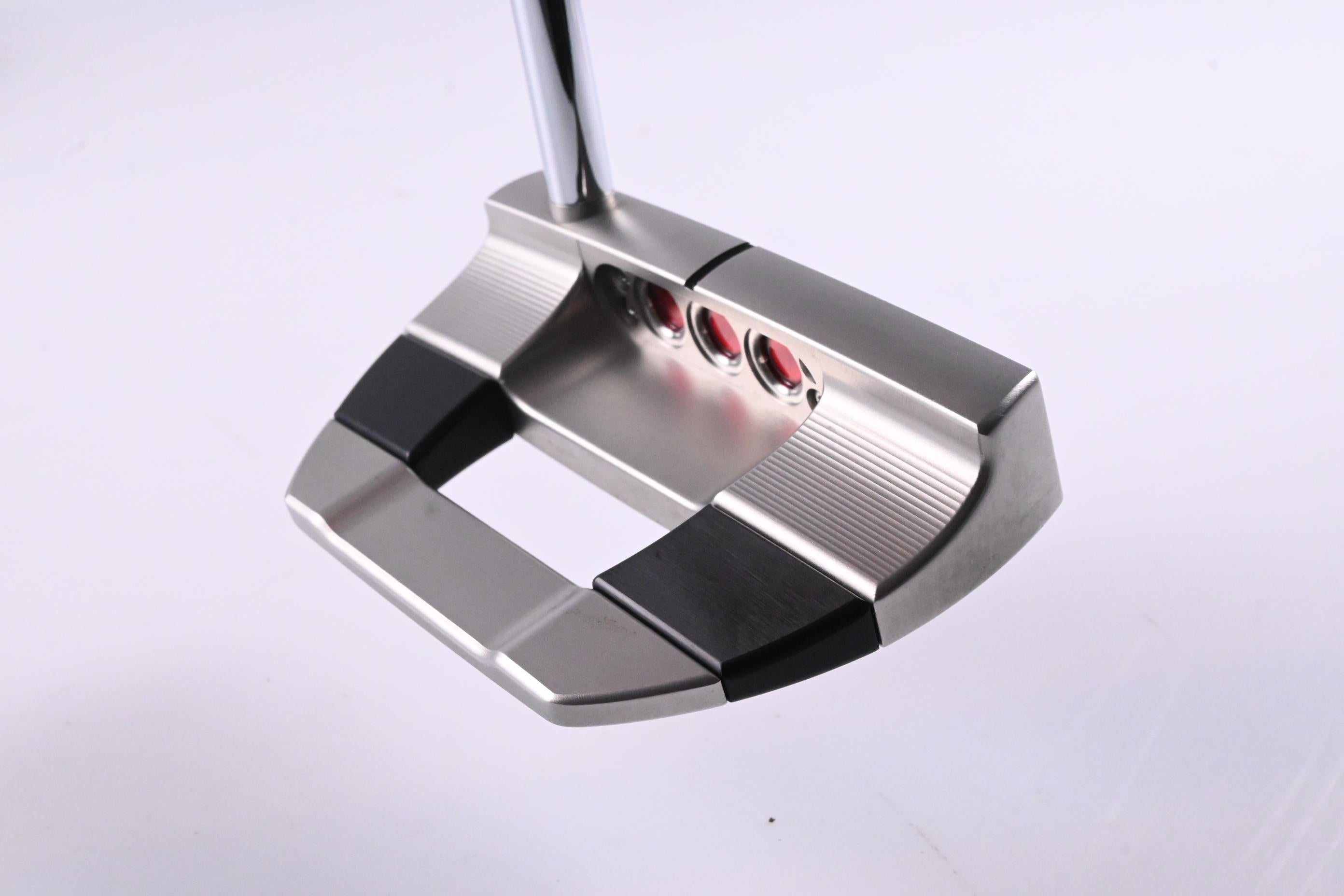 Scotty Cameron 2025 Studio Style Fastback Putter / 34 Inch