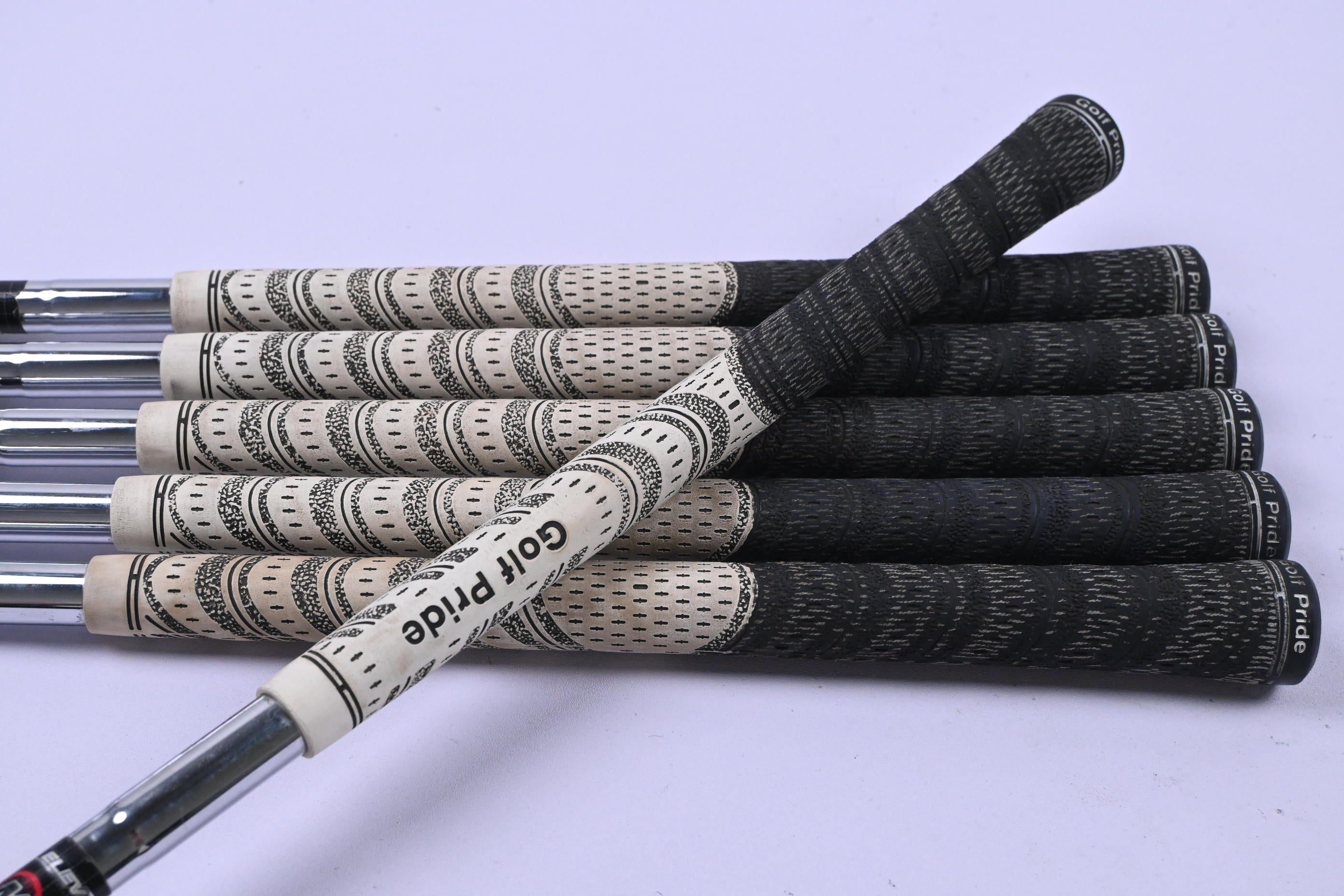 Ping i525 Irons / 5-PW / Black Dot / Regular Flex Elevate MPH 95 Shafts