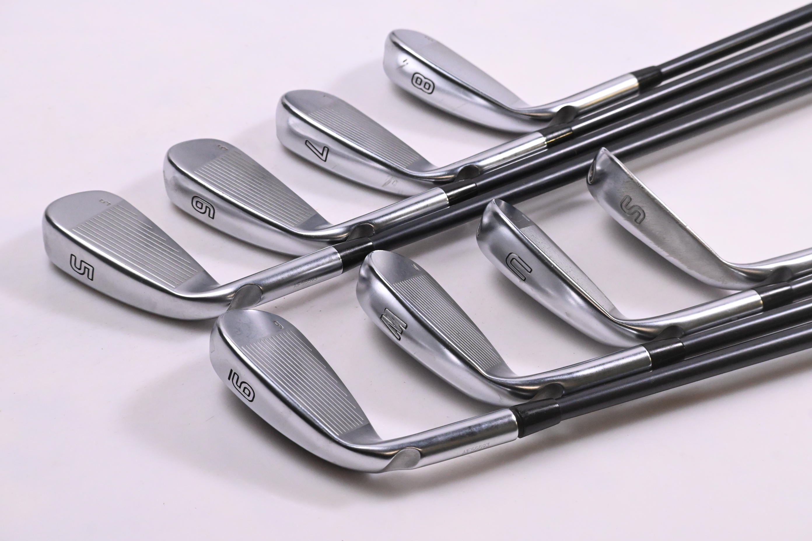 Ping G410 Irons / 5-PW+GW+SW / Blue Dot / Regular Flex Ping Alta CB Red Shafts