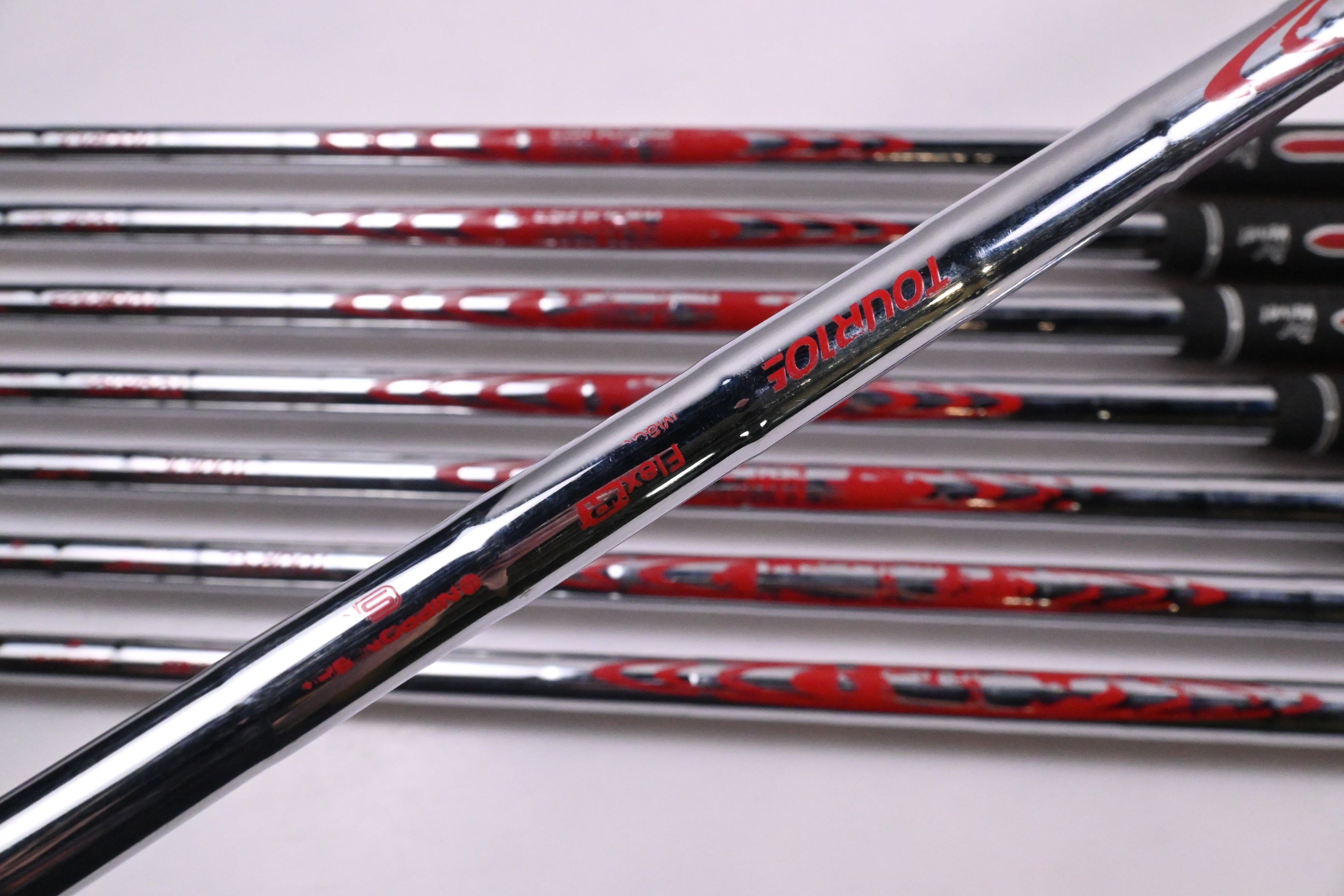 Callaway Paradym Ai Smoke Irons / 4-PW+GW / Regular Flex N.S.Pro Modus 3 105 Shafts