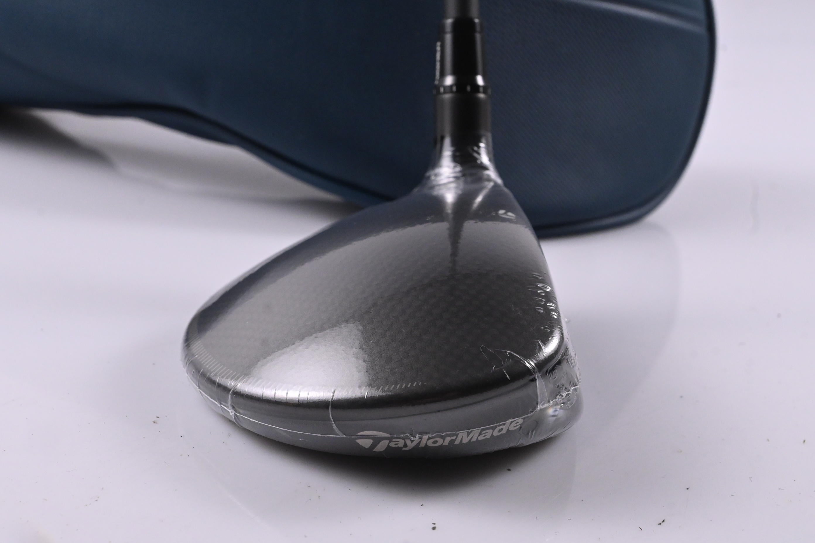 Taylormade Qi4D #5 Wood / 18 Degree / Stiff Flex Reax 65 Shaft