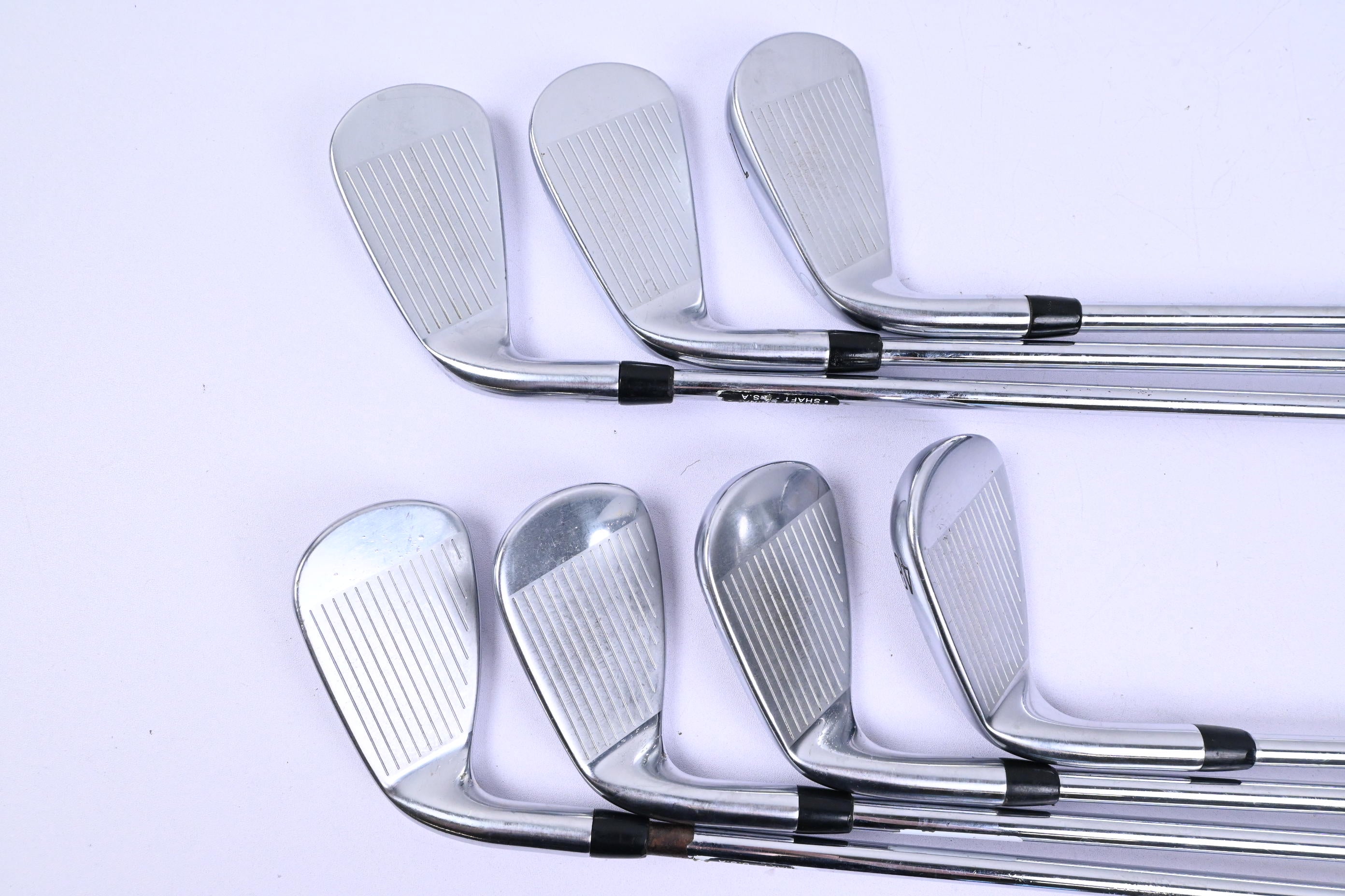 Titleist T300 2019 Irons / 5-PW+GW / Regular Flex AMT Red R300 Shafts