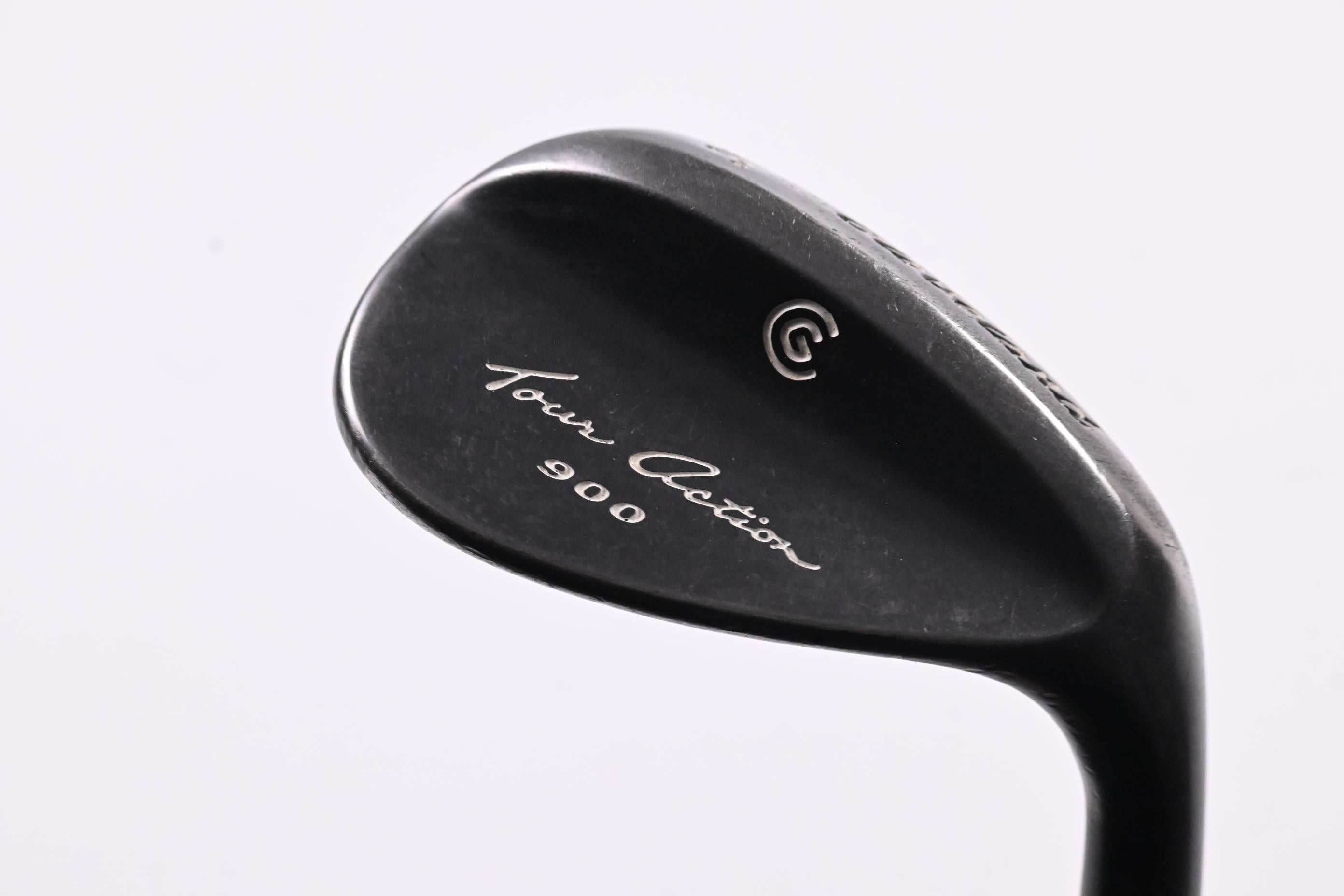 Cleveland Tour Action 900 Sand Wedge / 56 Degree / Stiff Flex Dynamic Gold Shaft