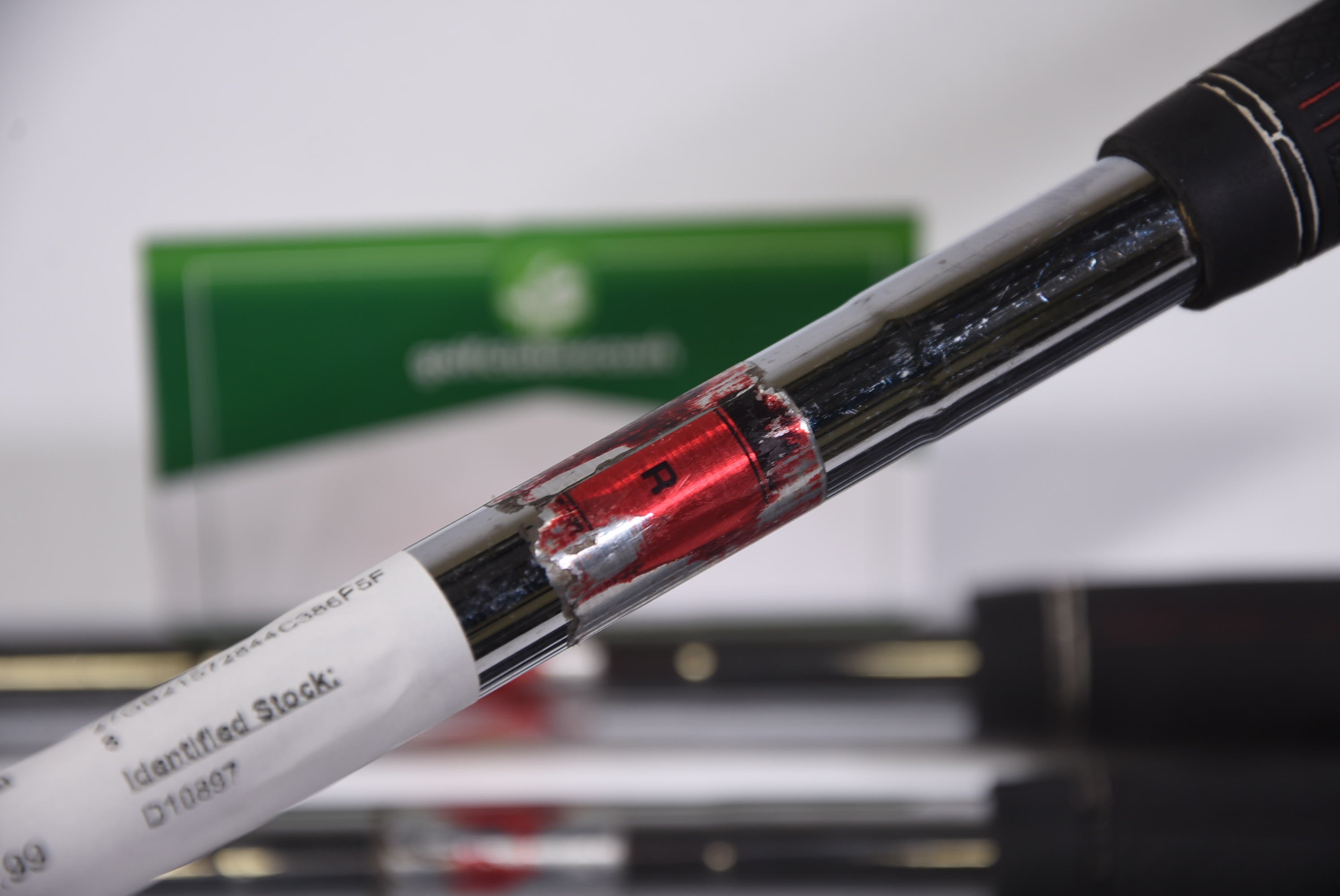 Nike VR-S Covert Irons / 5-PW+SW / Regular Flex Dynalite Gold Shafts