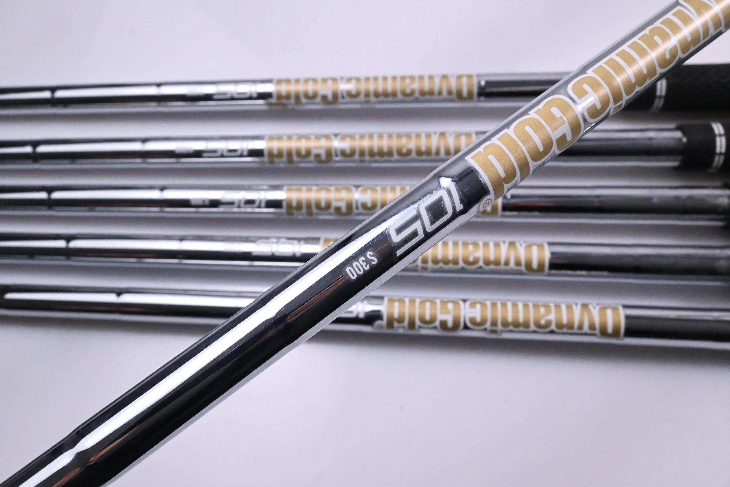 Mizuno Pro 225 Irons / 5-PW / Stiff Flex Dynamic Gold 105 S300 Shafts